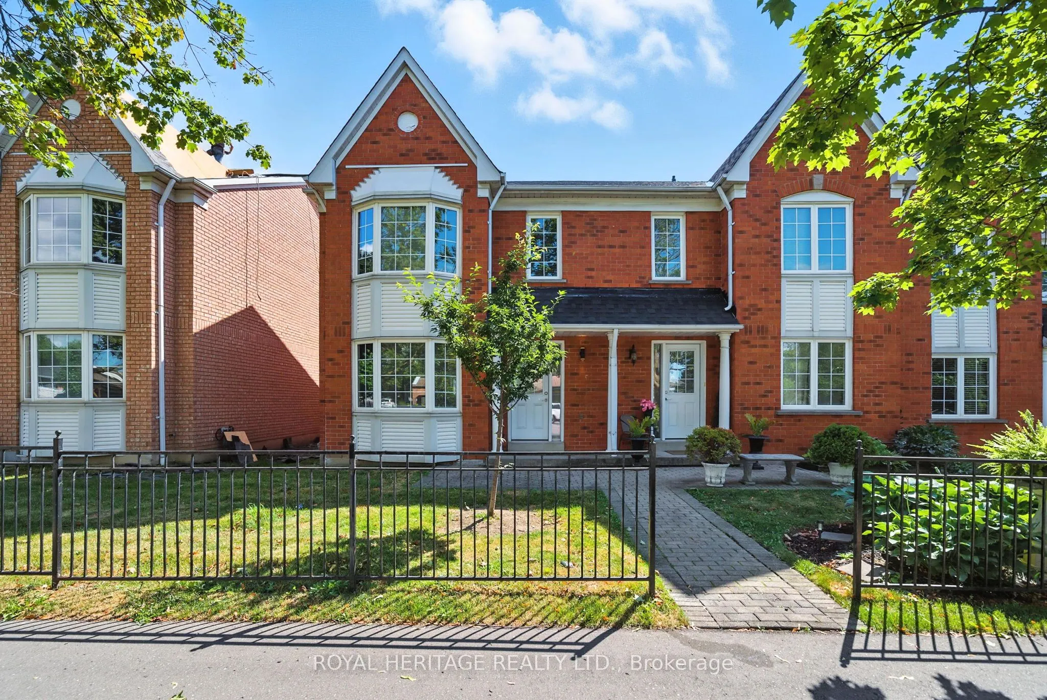 10 Bassett Boulevard, #95