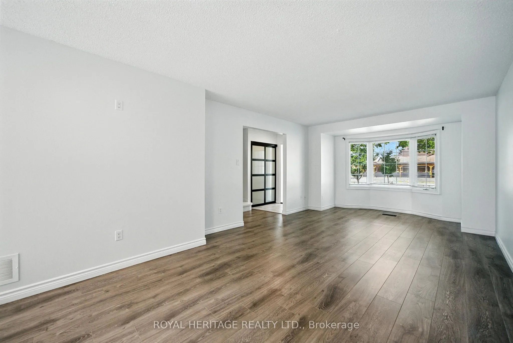 10 Bassett Boulevard, #95