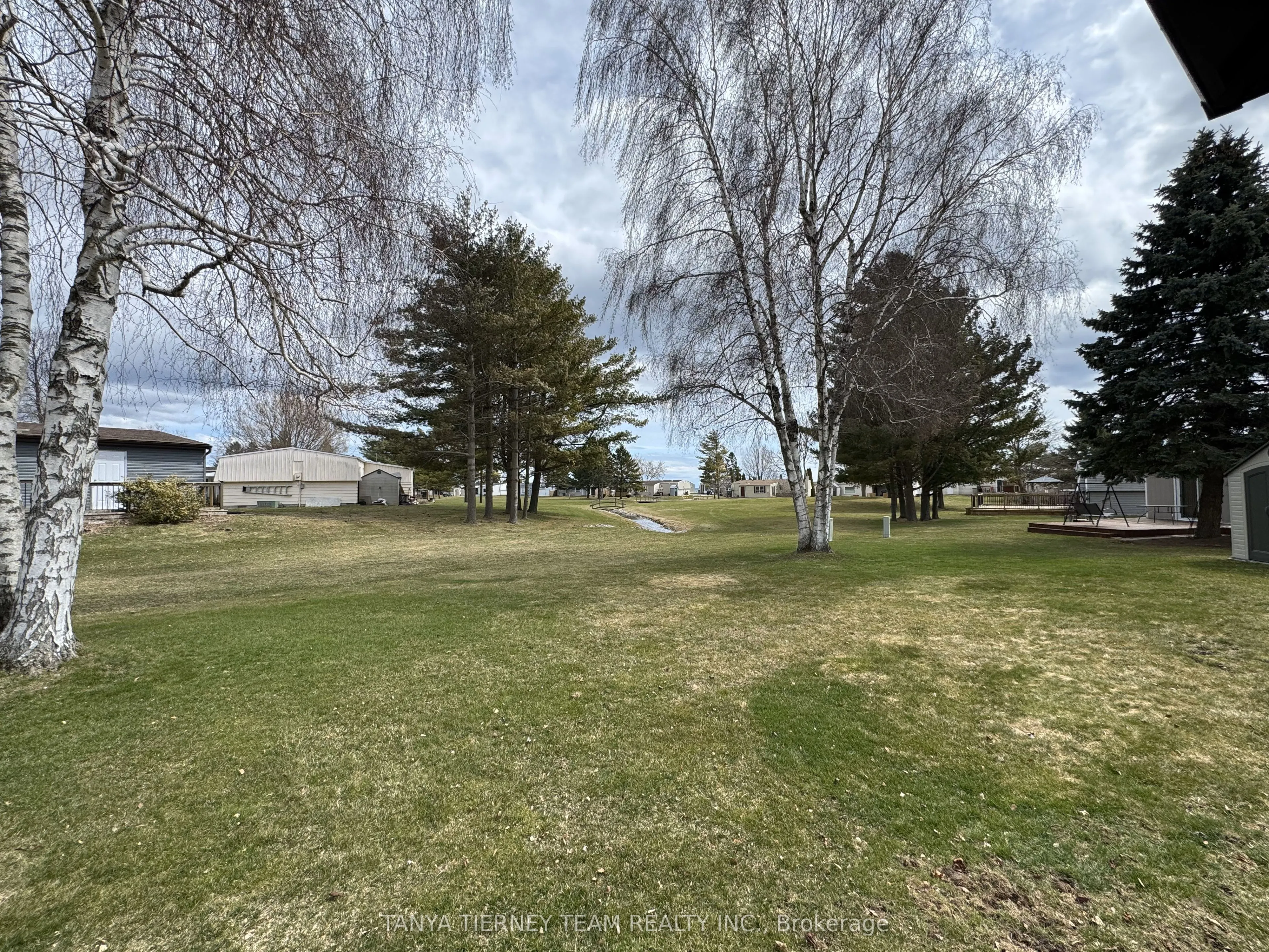 6 The Cove Road