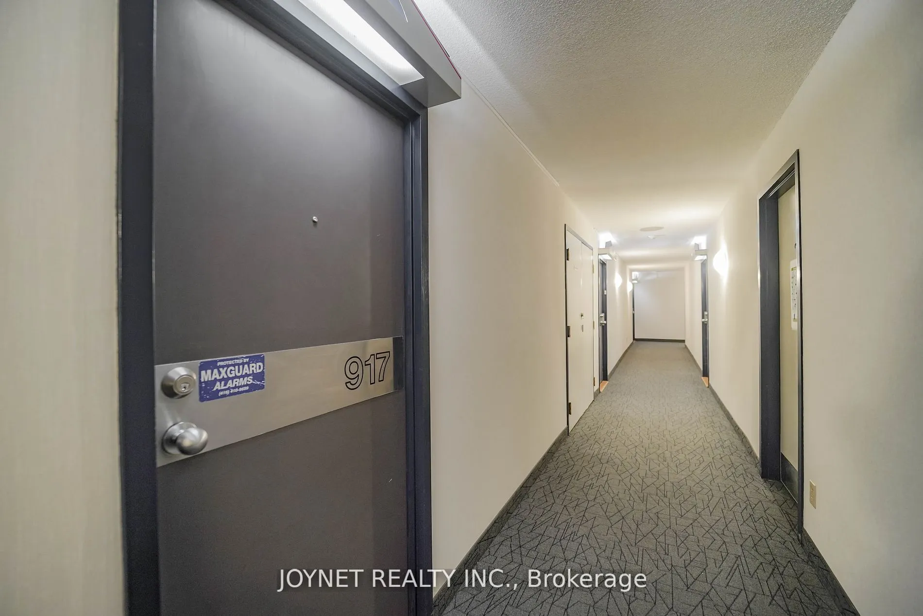 2460 Eglinton Avenue E #917