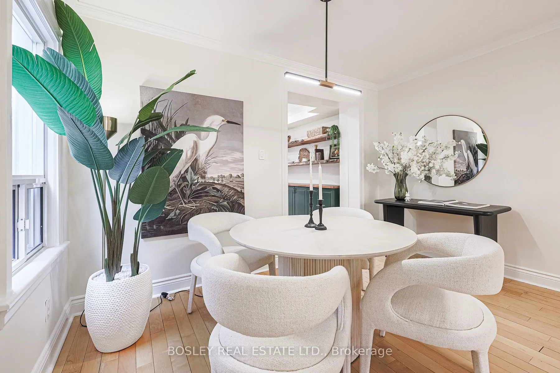 245 Kenilworth Avenue