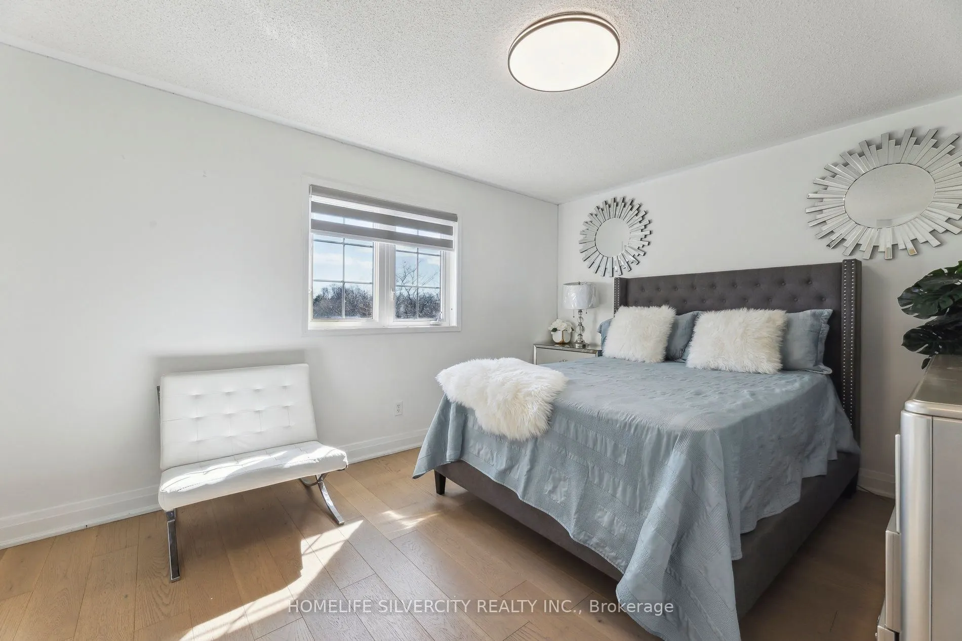 579 Faywood Crescent