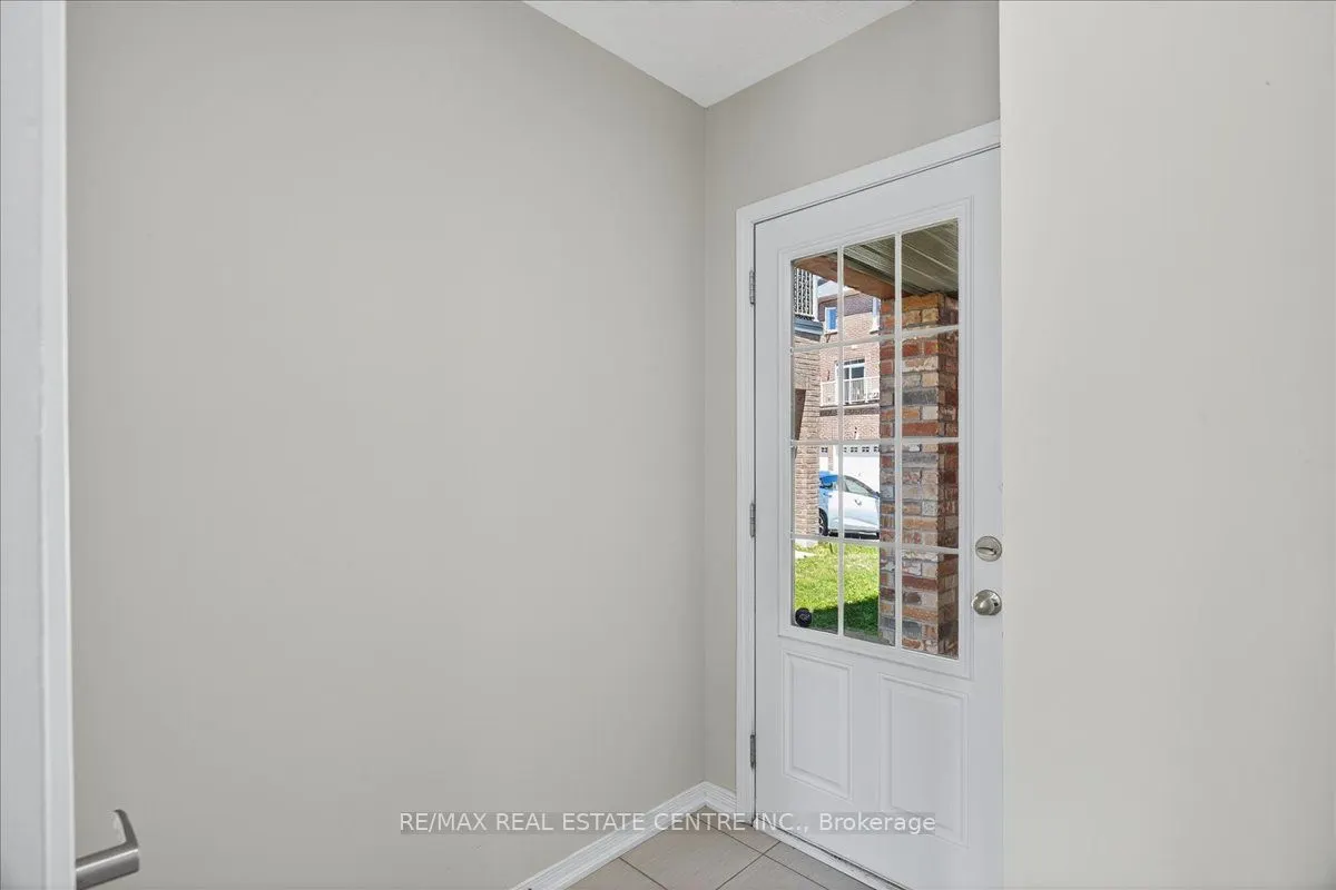 1373 Salem Road N
