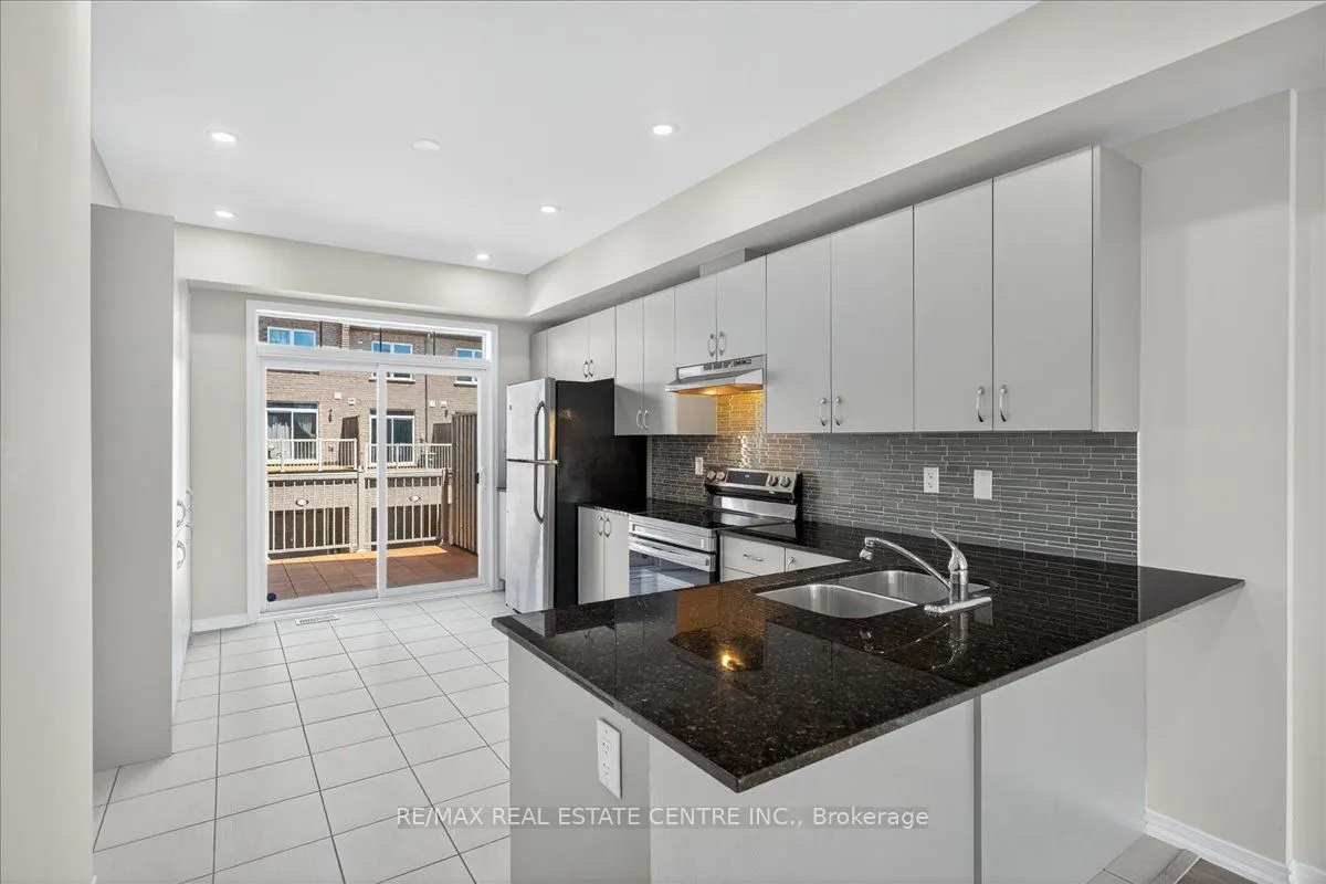 1373 Salem Road N
