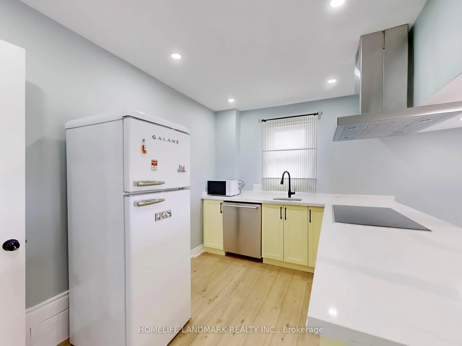 24 Kewbeach Avenue