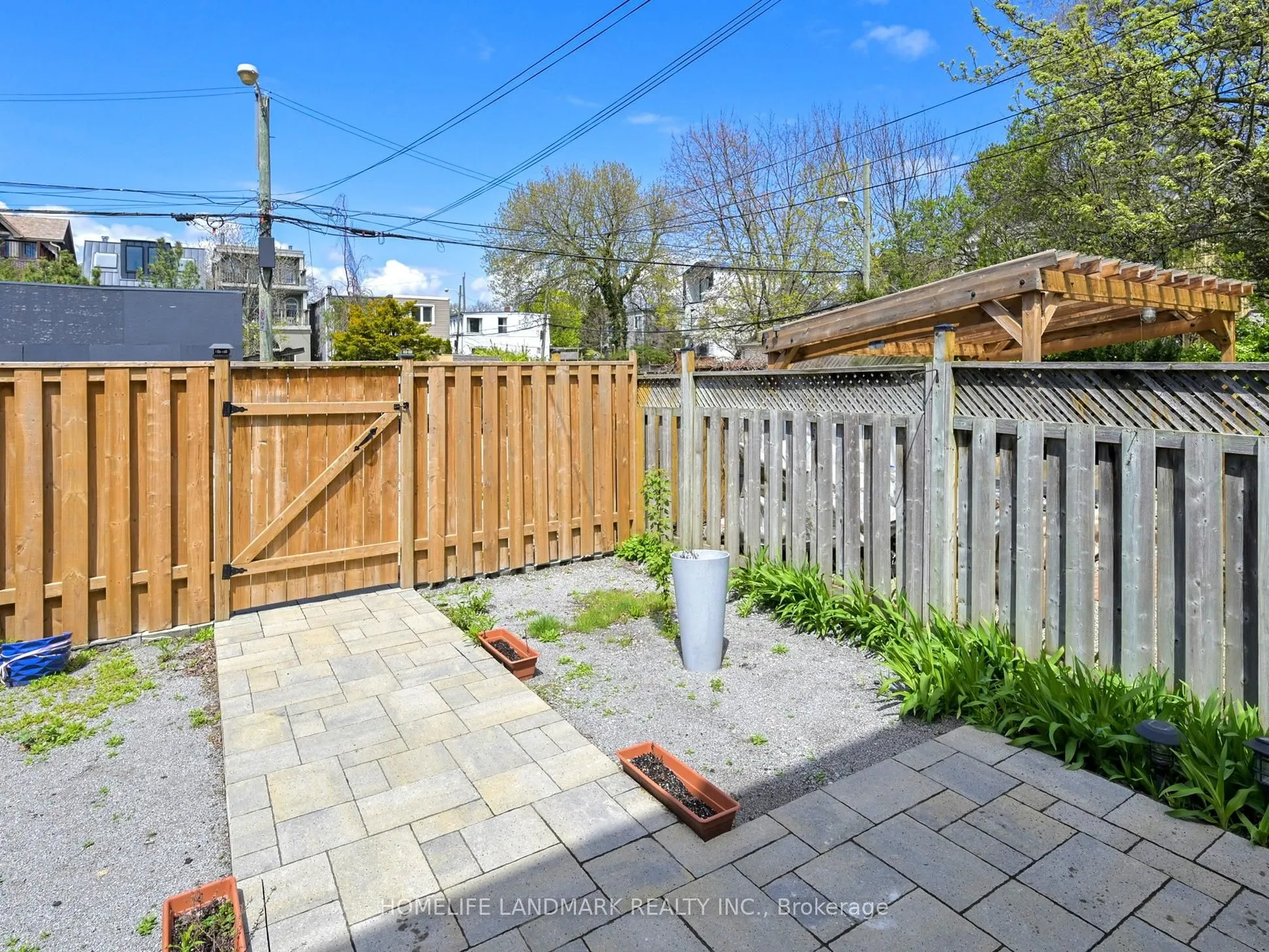 24 Kewbeach Avenue