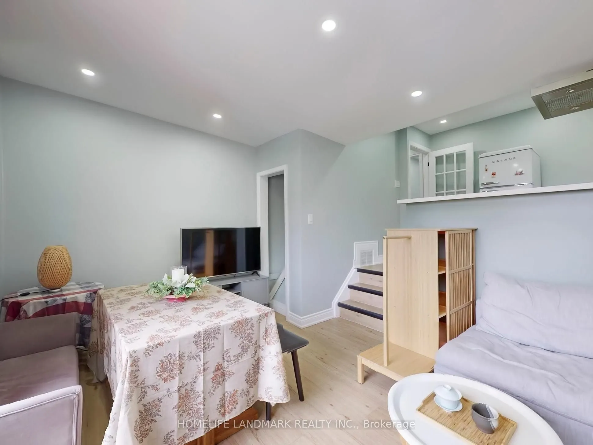 24 Kewbeach Avenue