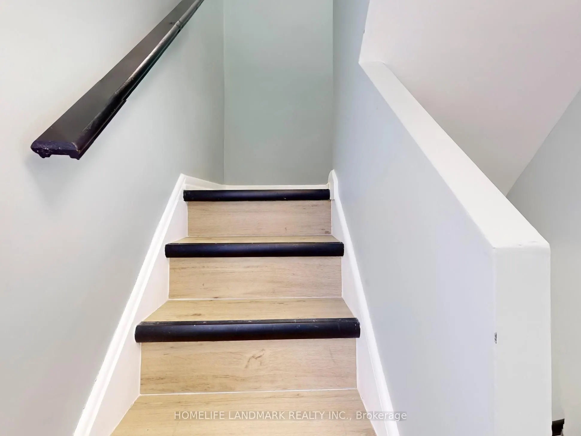 24 Kewbeach Avenue