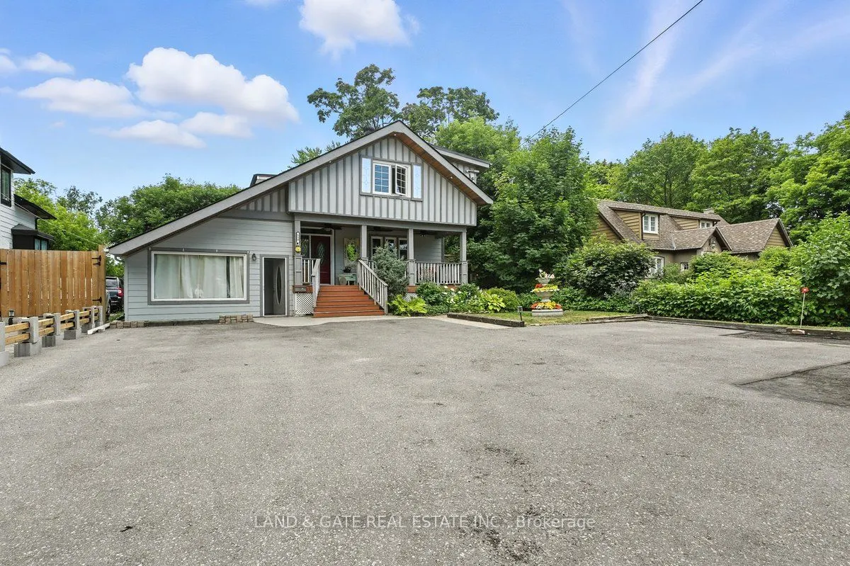 519 Kingston Road W