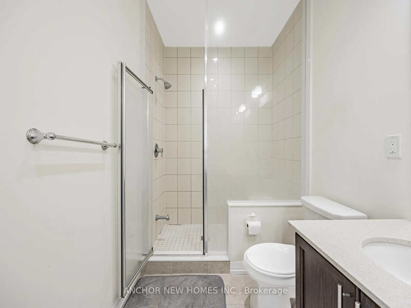62 Holtby Court W