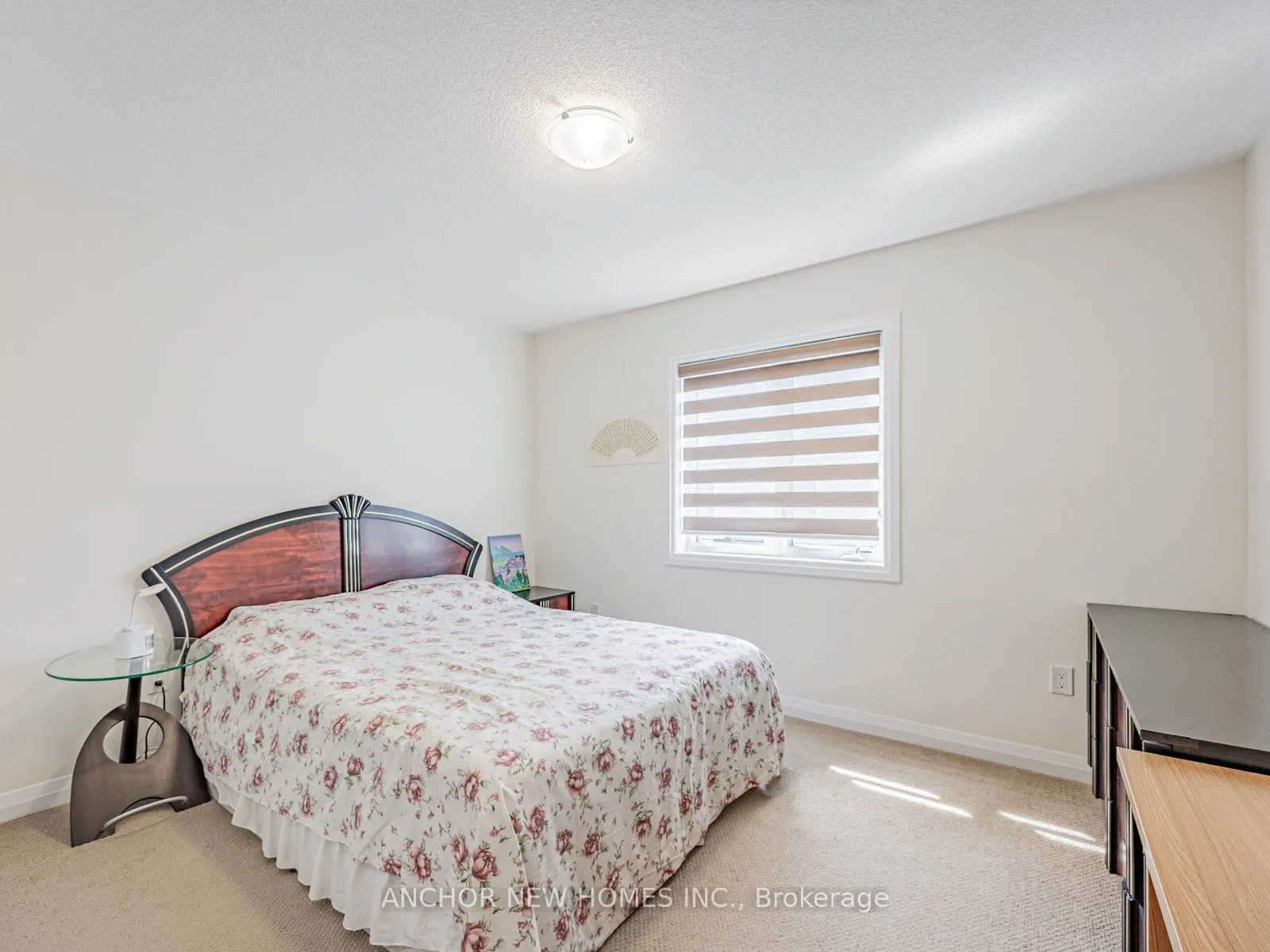 62 Holtby Court W