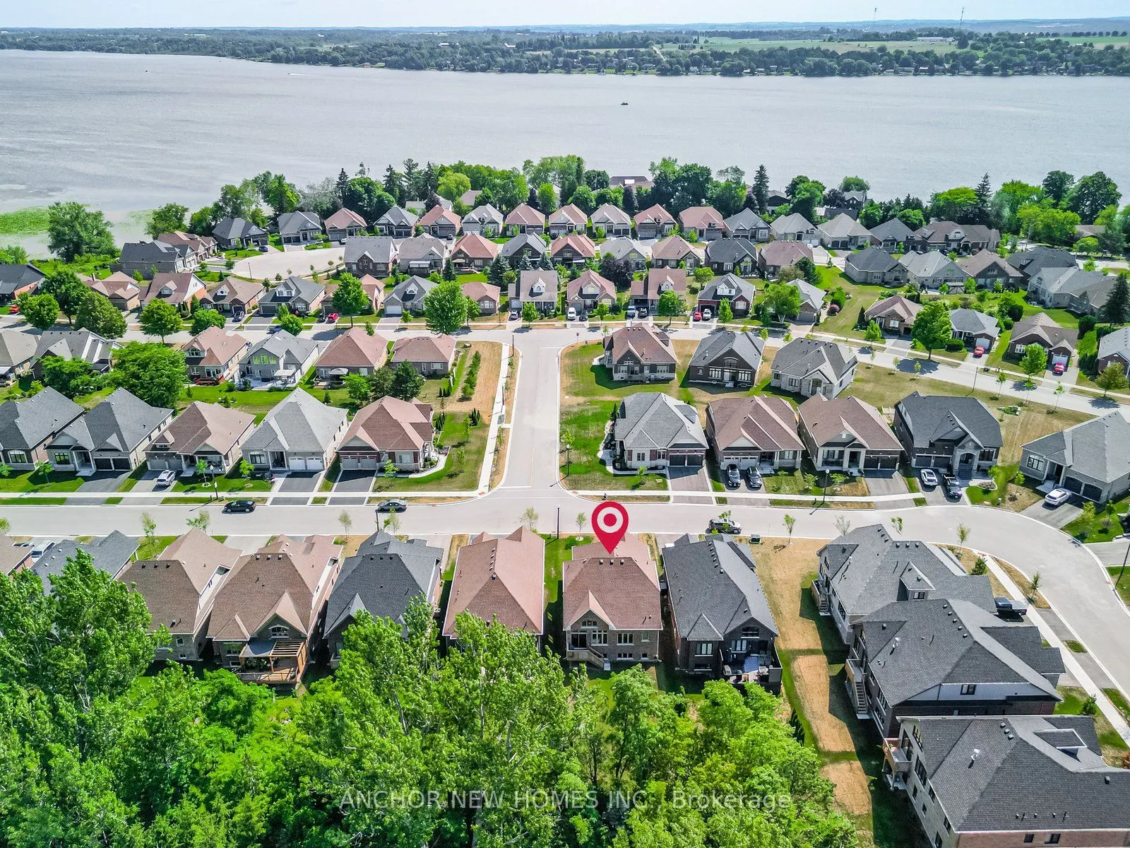 62 Holtby Court W
