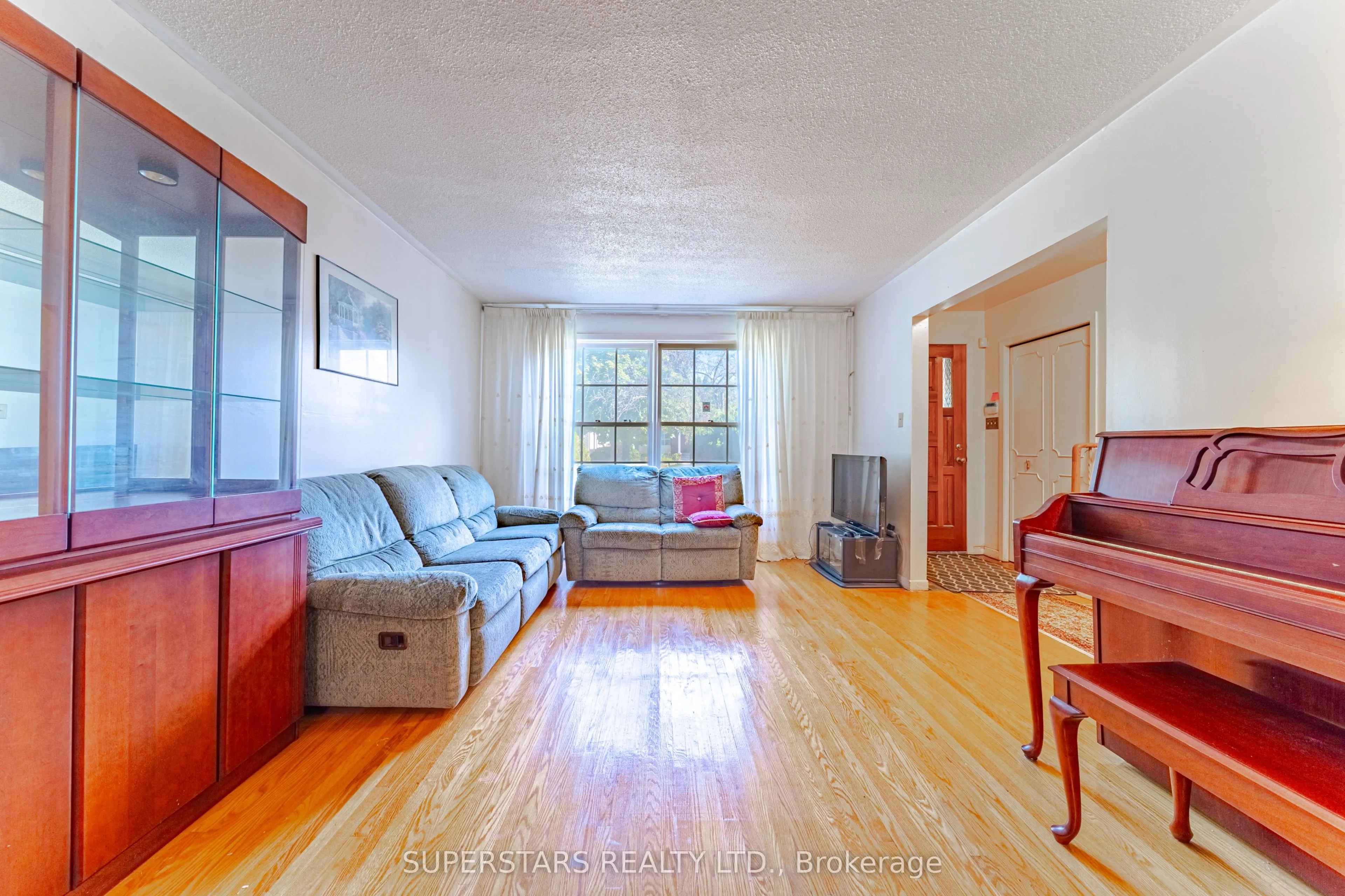 19 Knockbolt Crescent