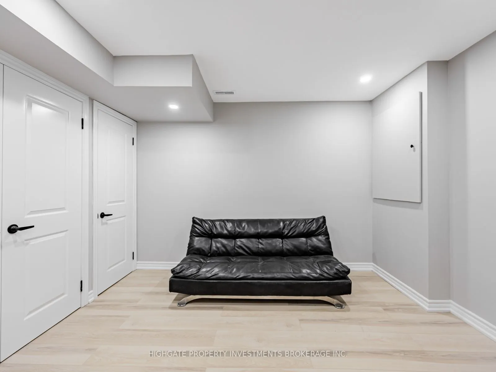 6 Harper Hill Drive, #Baseement