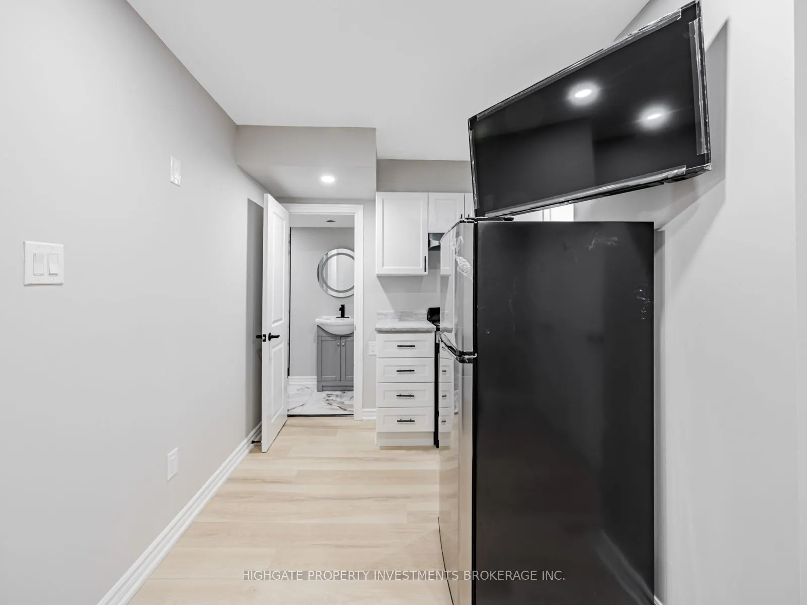 6 Harper Hill Drive, #Baseement