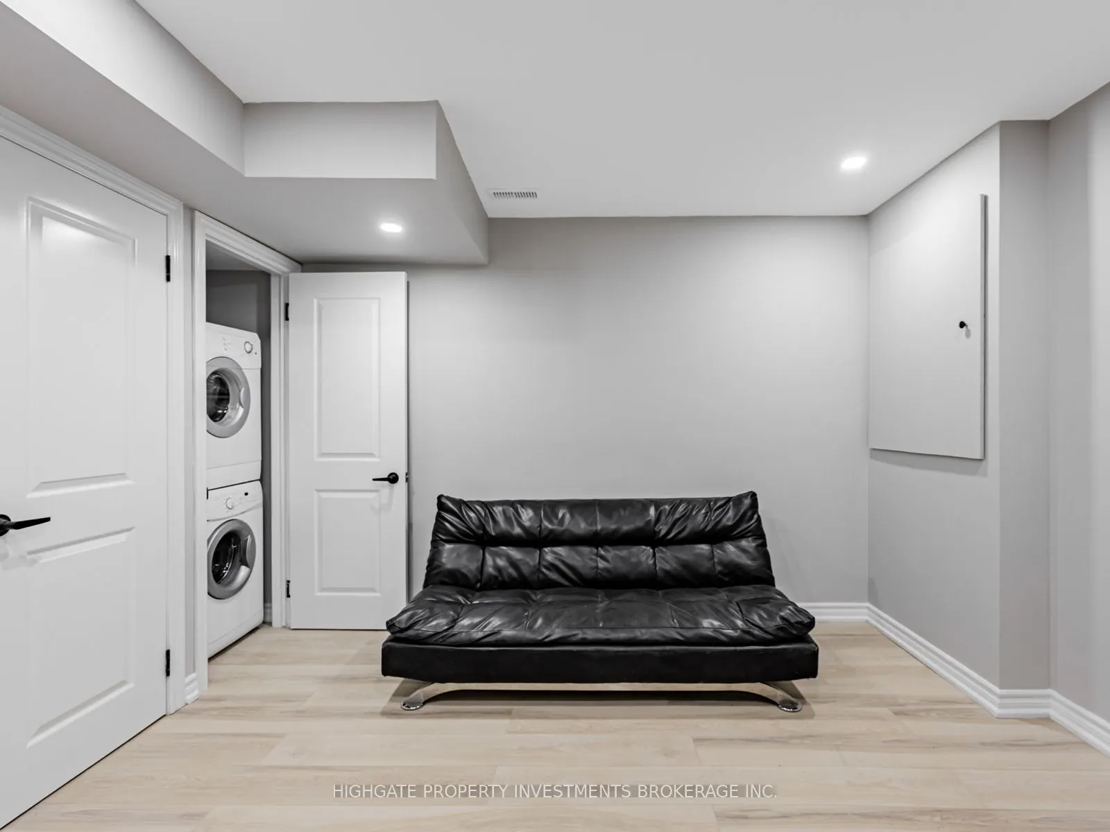 6 Harper Hill Drive, #Baseement