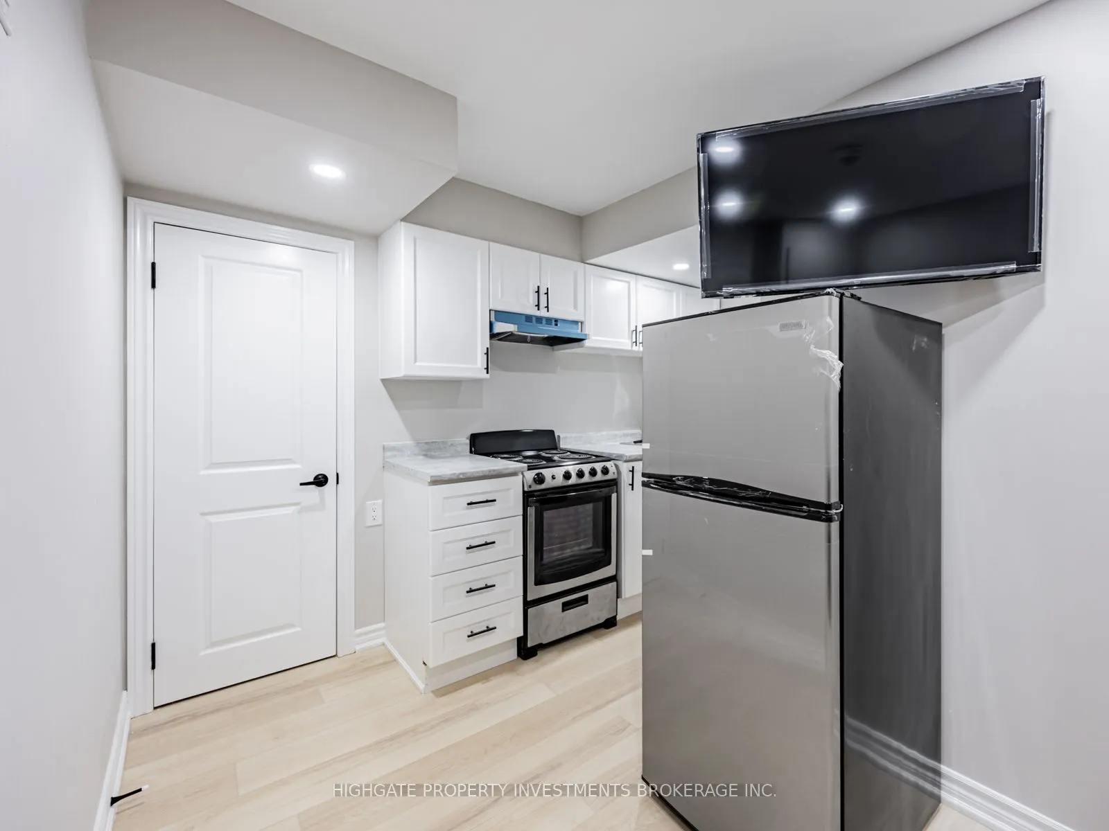 6 Harper Hill Drive, #Baseement