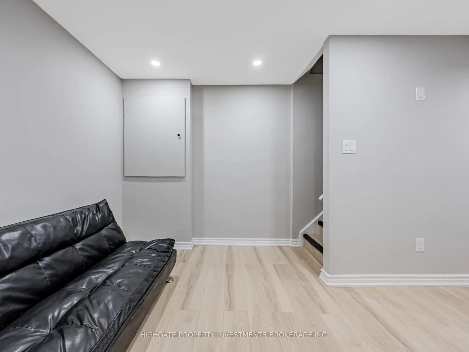 6 Harper Hill Drive, #Baseement