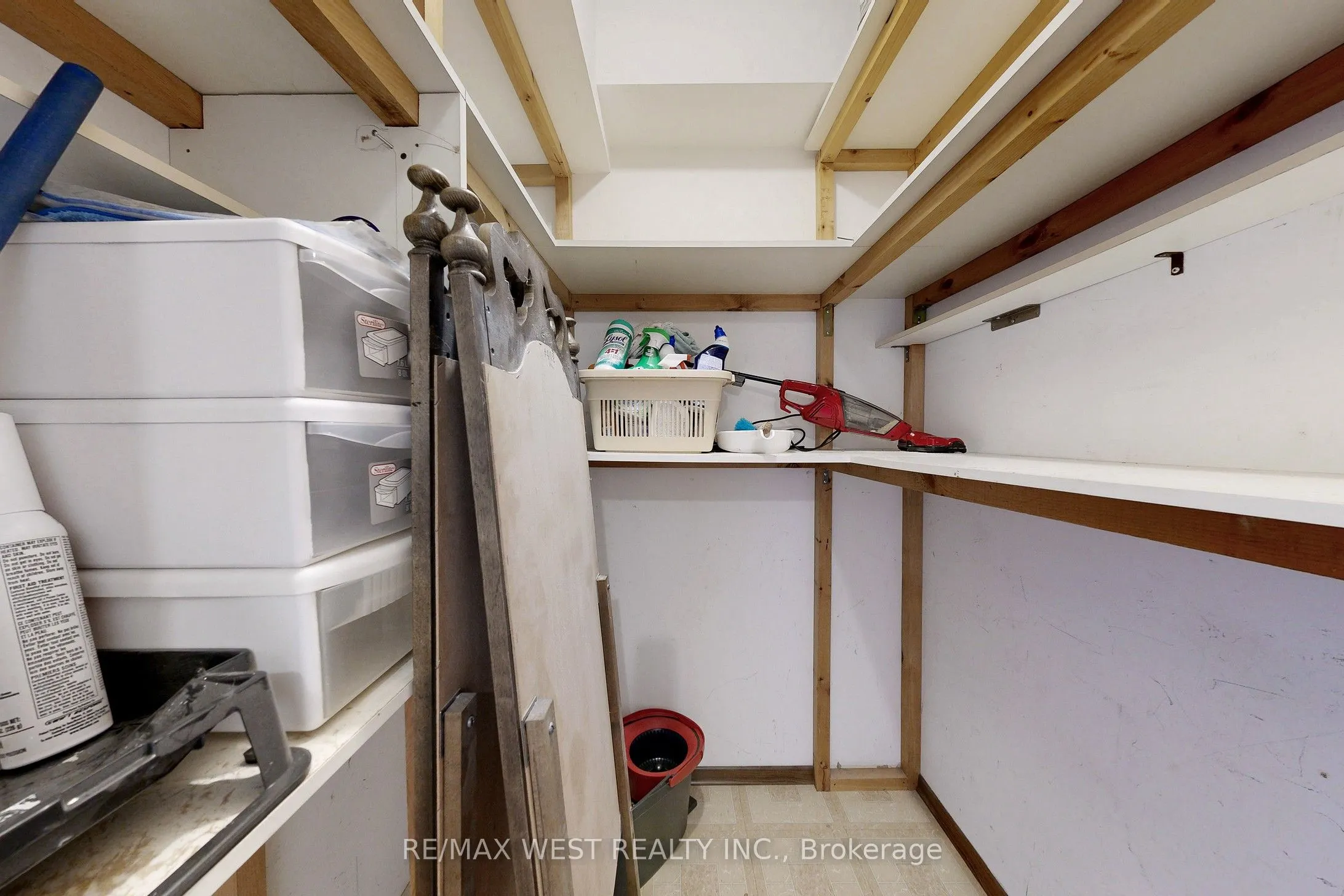 44 Falby Court, #1207