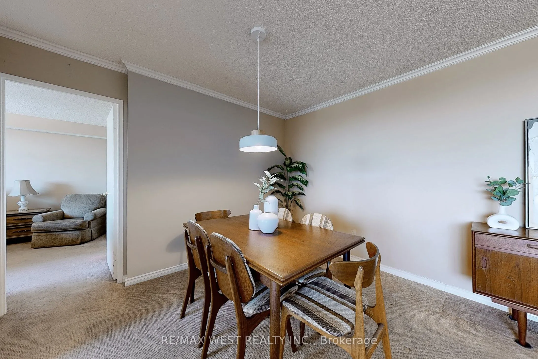 44 Falby Court, #1207