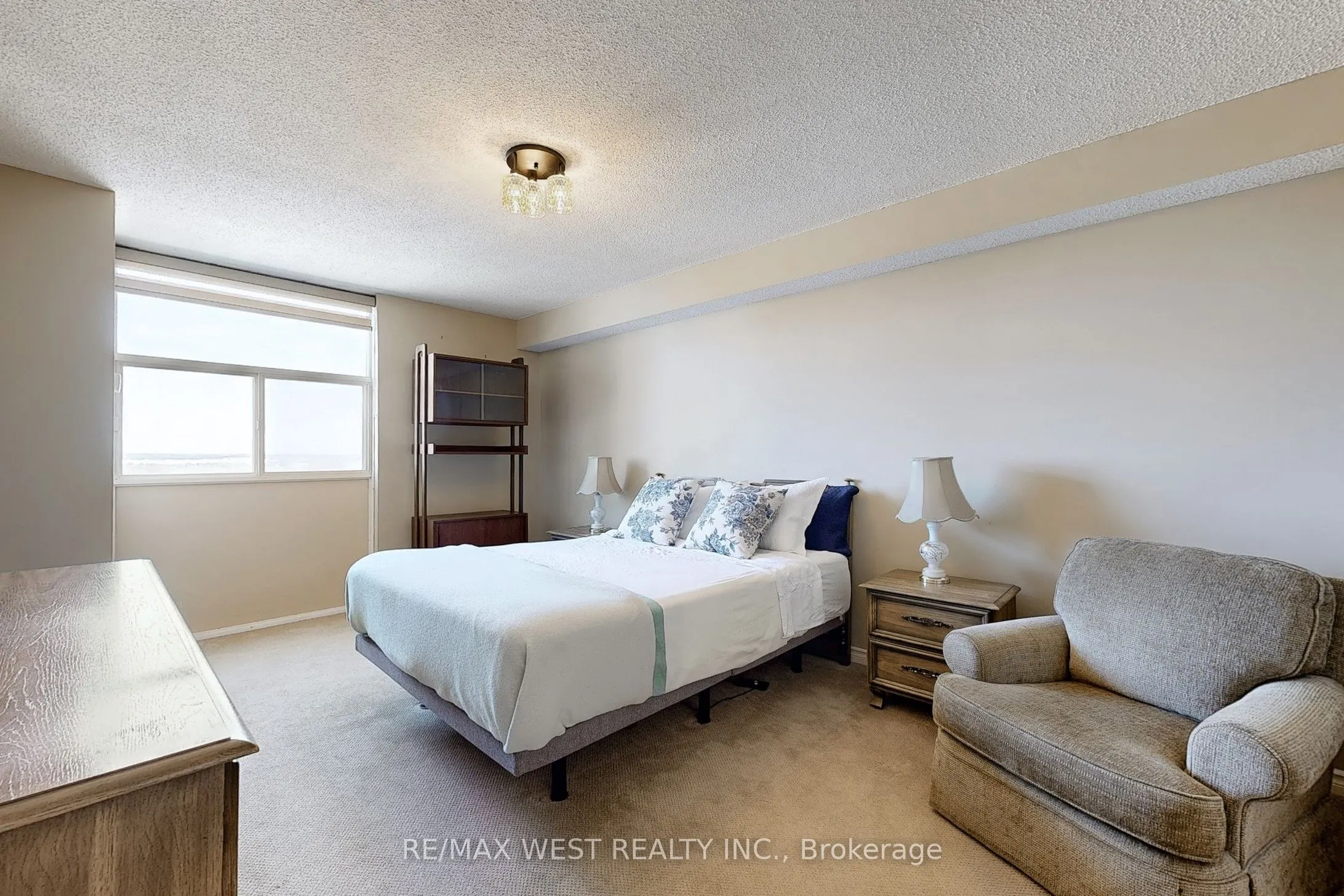 44 Falby Court, #1207