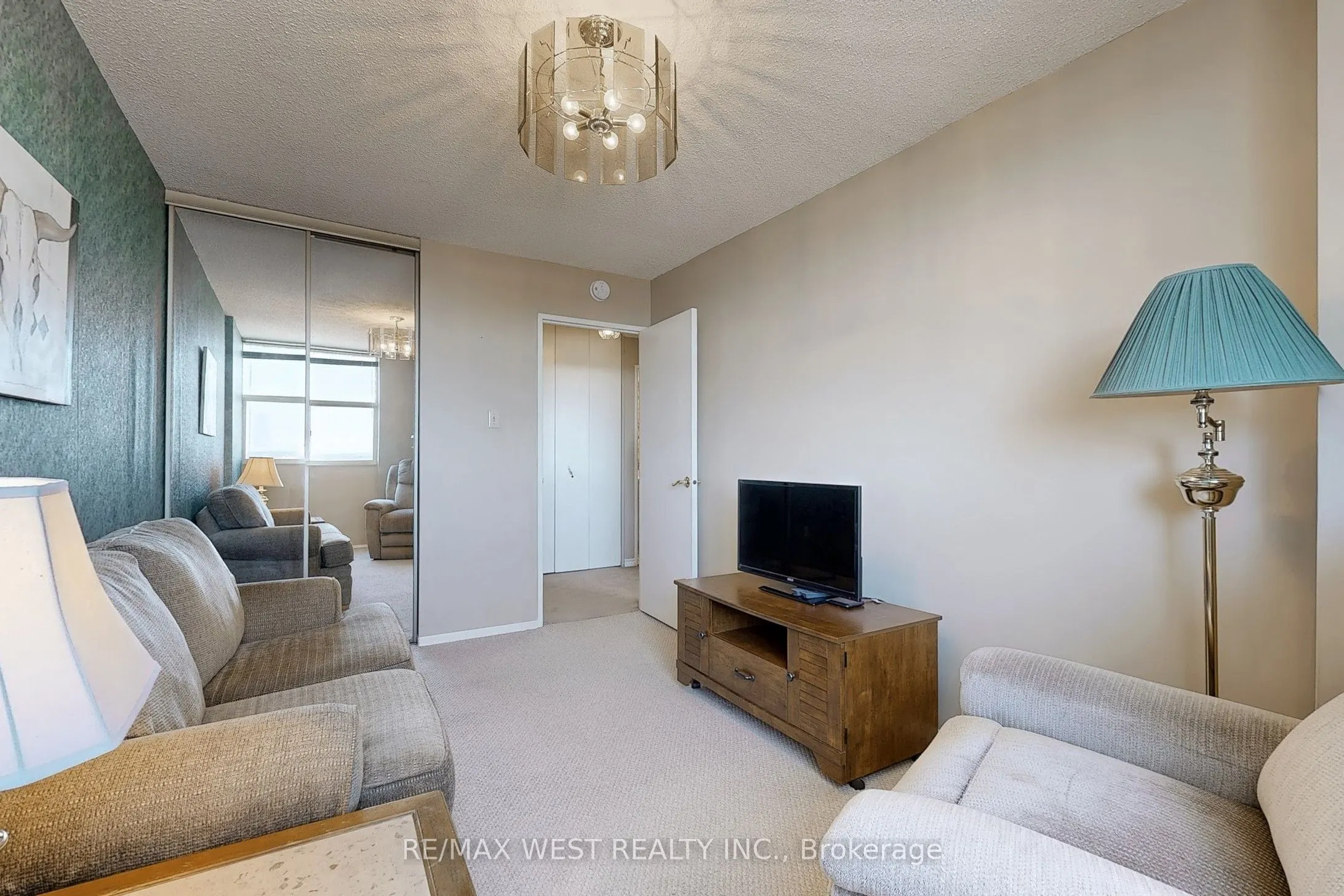 44 Falby Court, #1207
