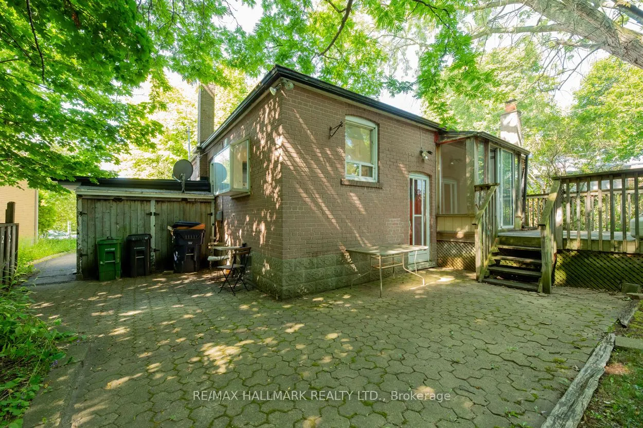 22 Latham Avenue