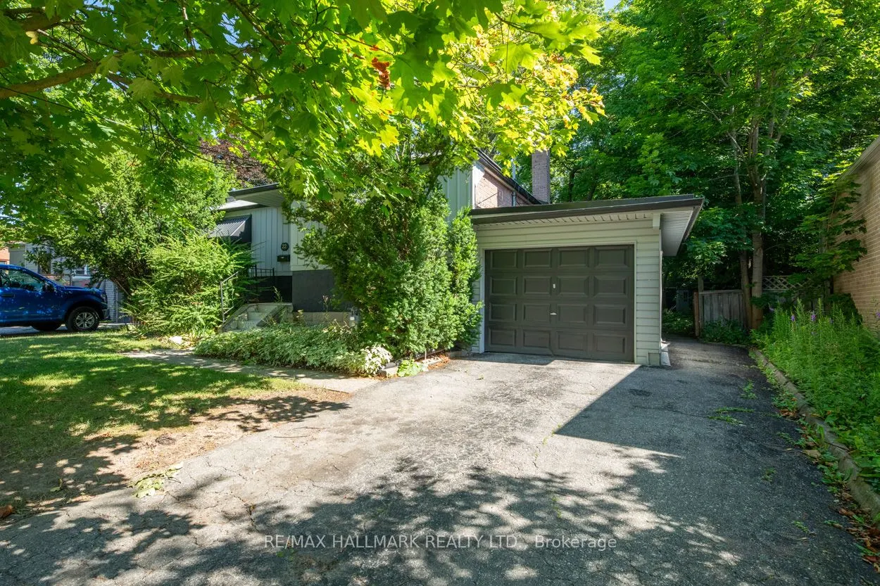 22 Latham Avenue