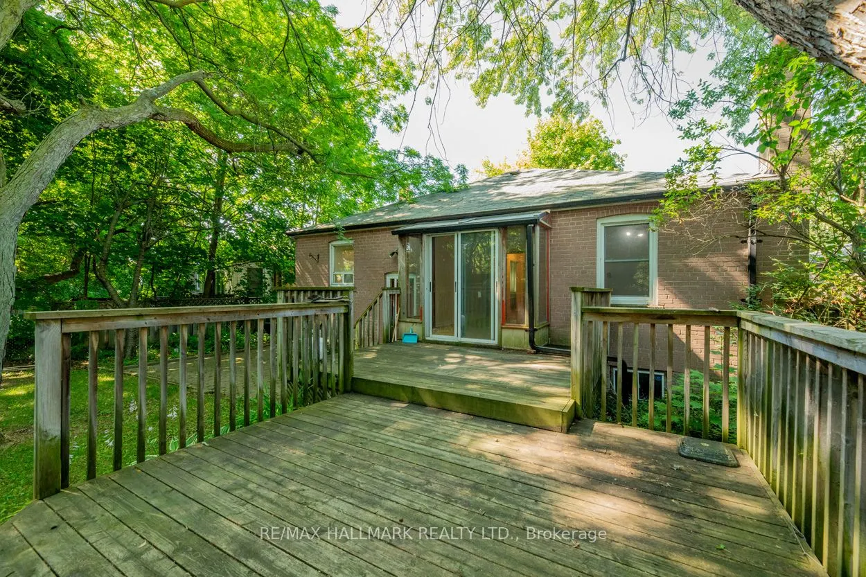 22 Latham Avenue