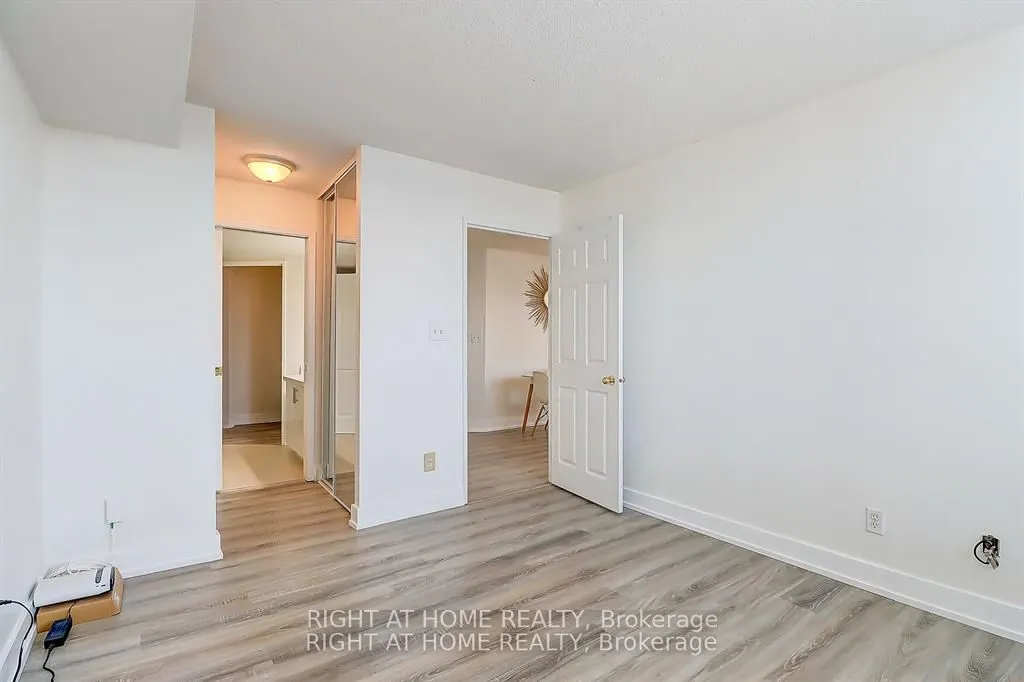 1625 Pickering Parkway, #404