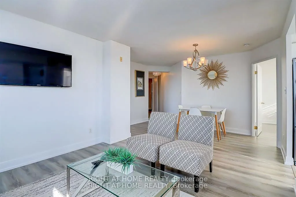 1625 Pickering Parkway, #404
