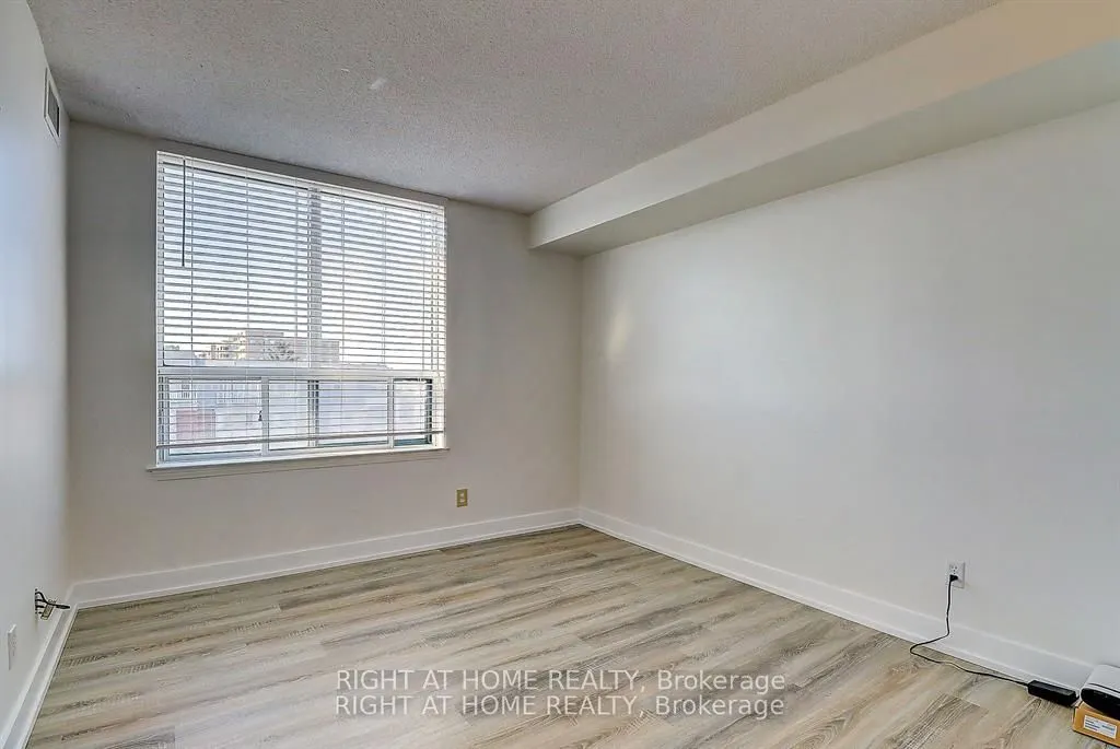 1625 Pickering Parkway, #404