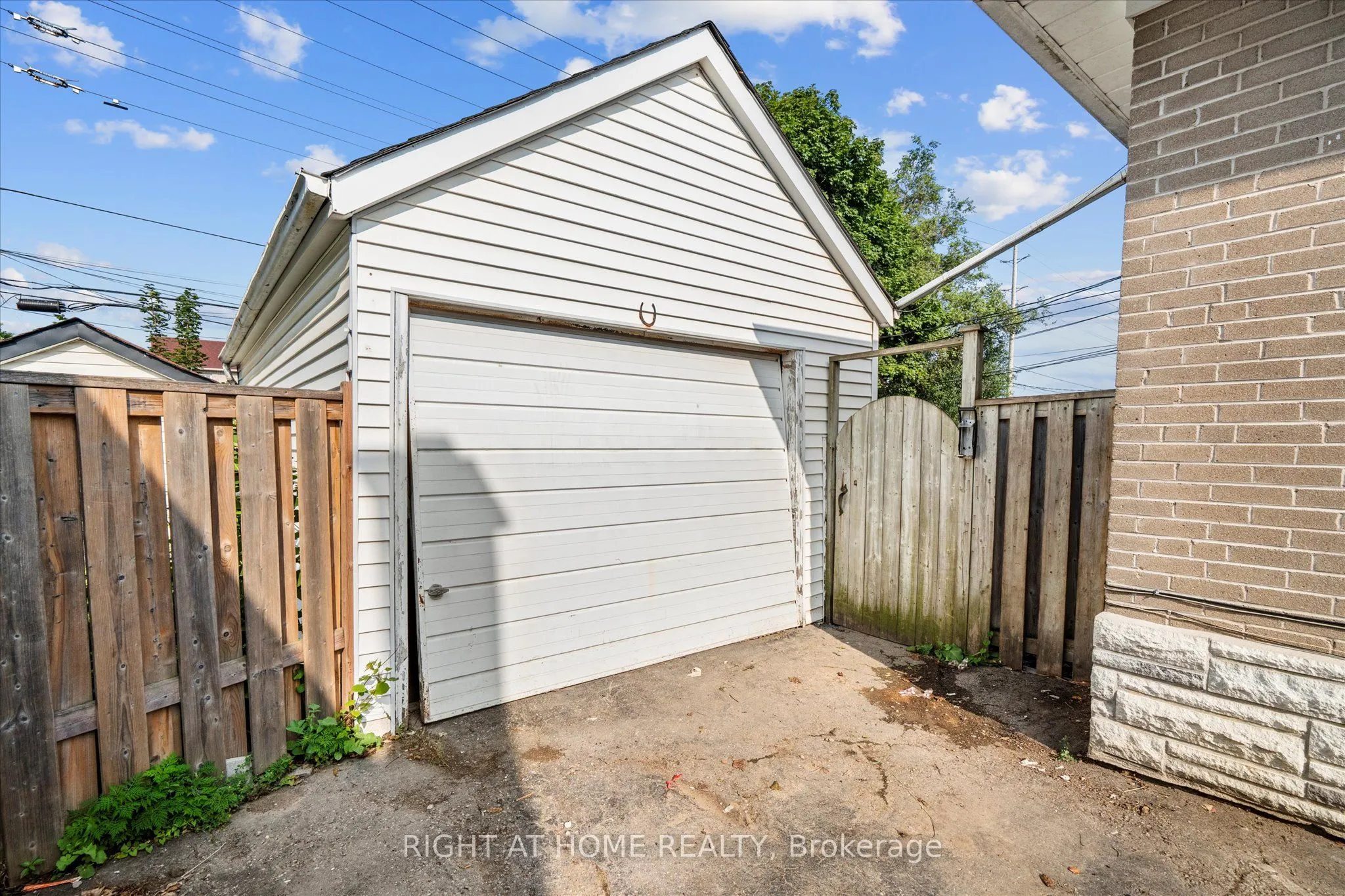 7 Tulloch Drive
