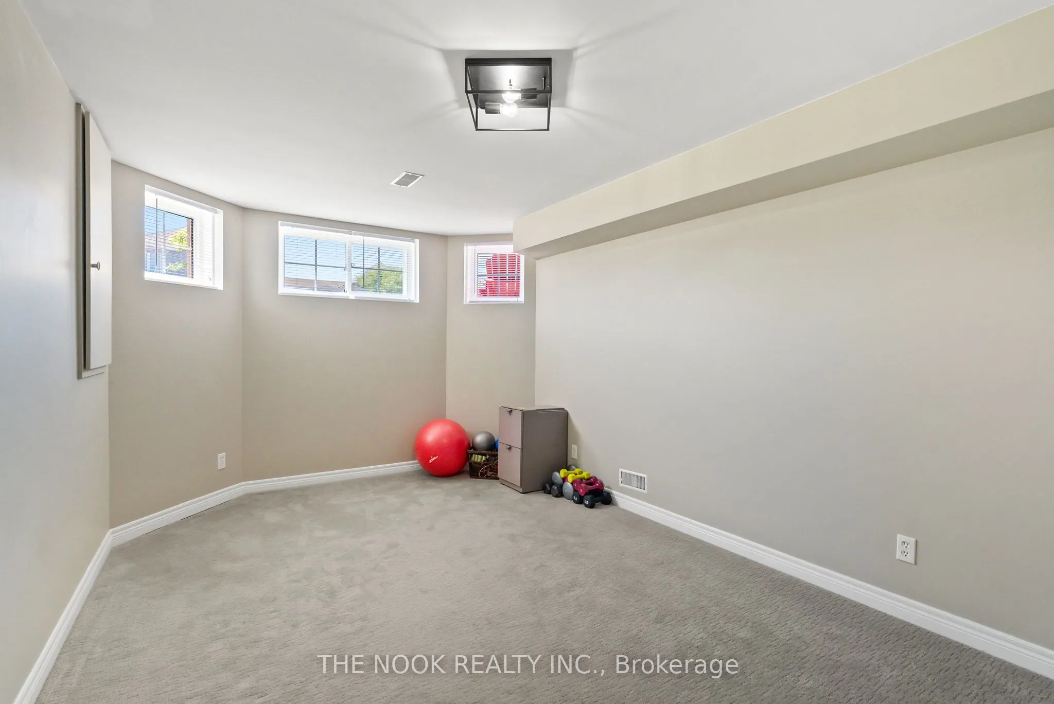 1 William Jose Court