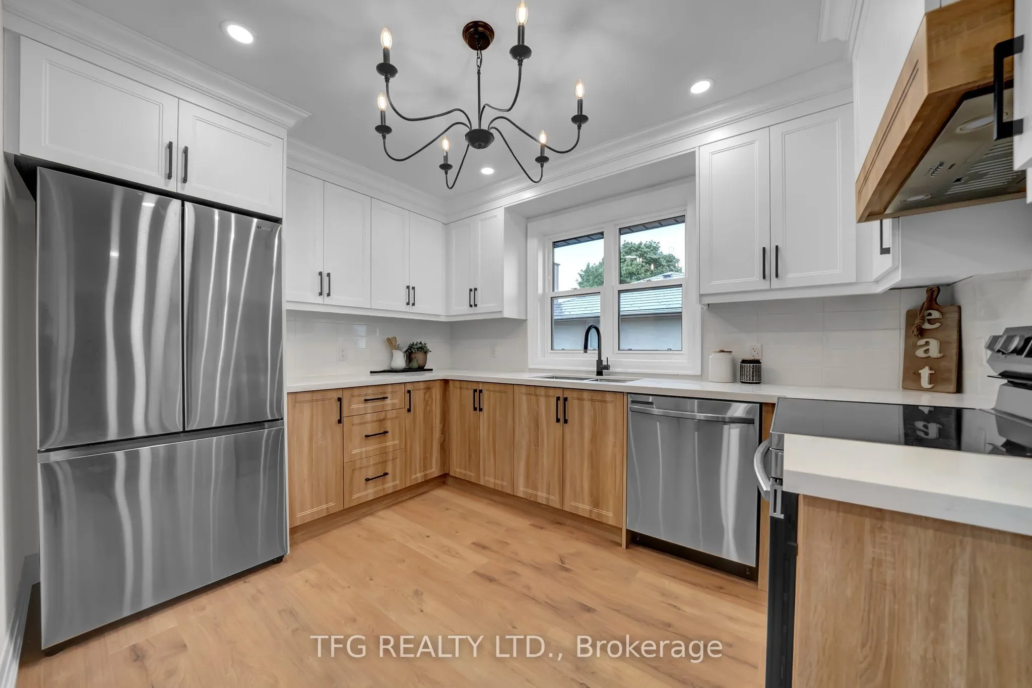 571 Stevenson Road N