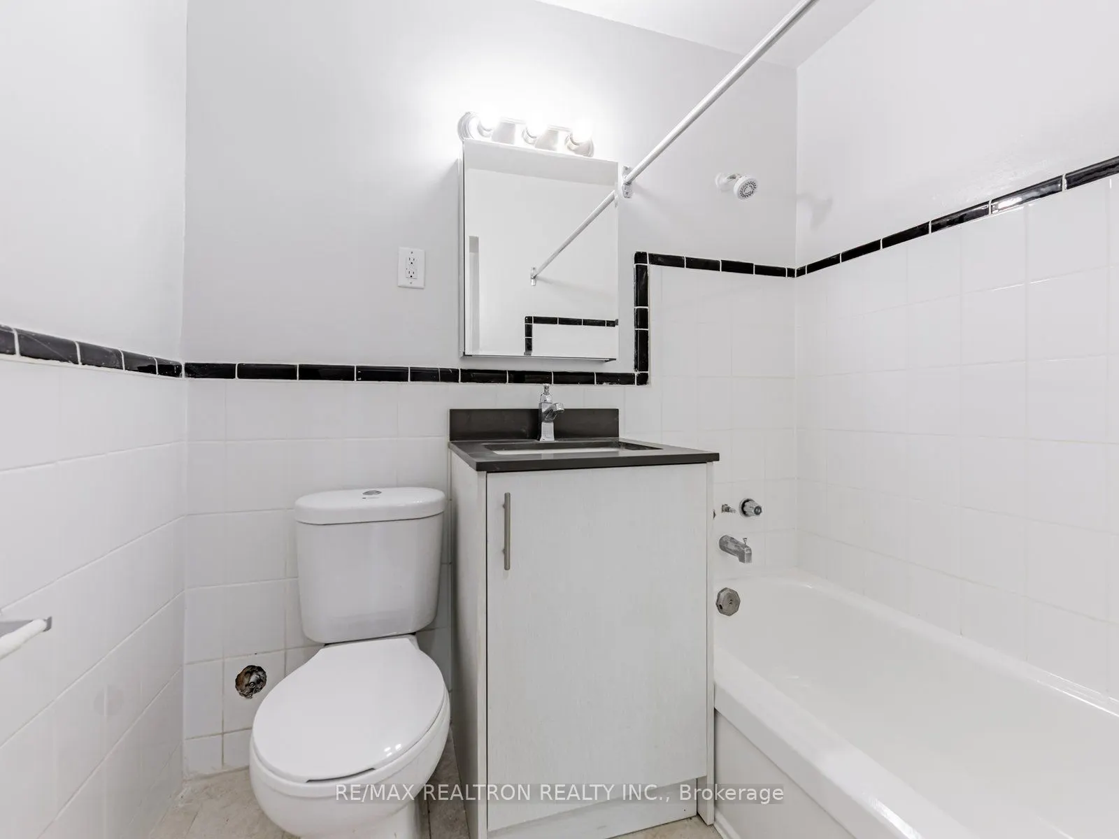 165 Cosburn Avenue, #315