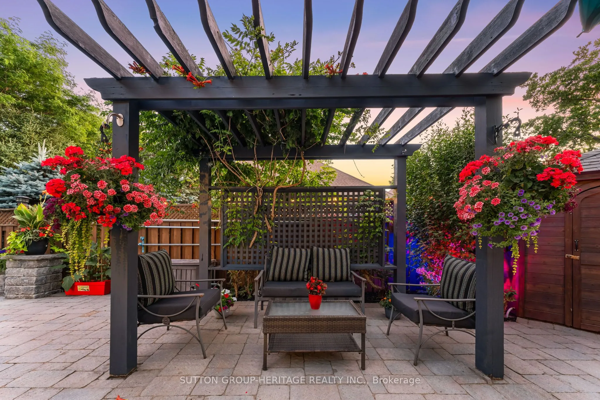 2300 Abbott Crescent