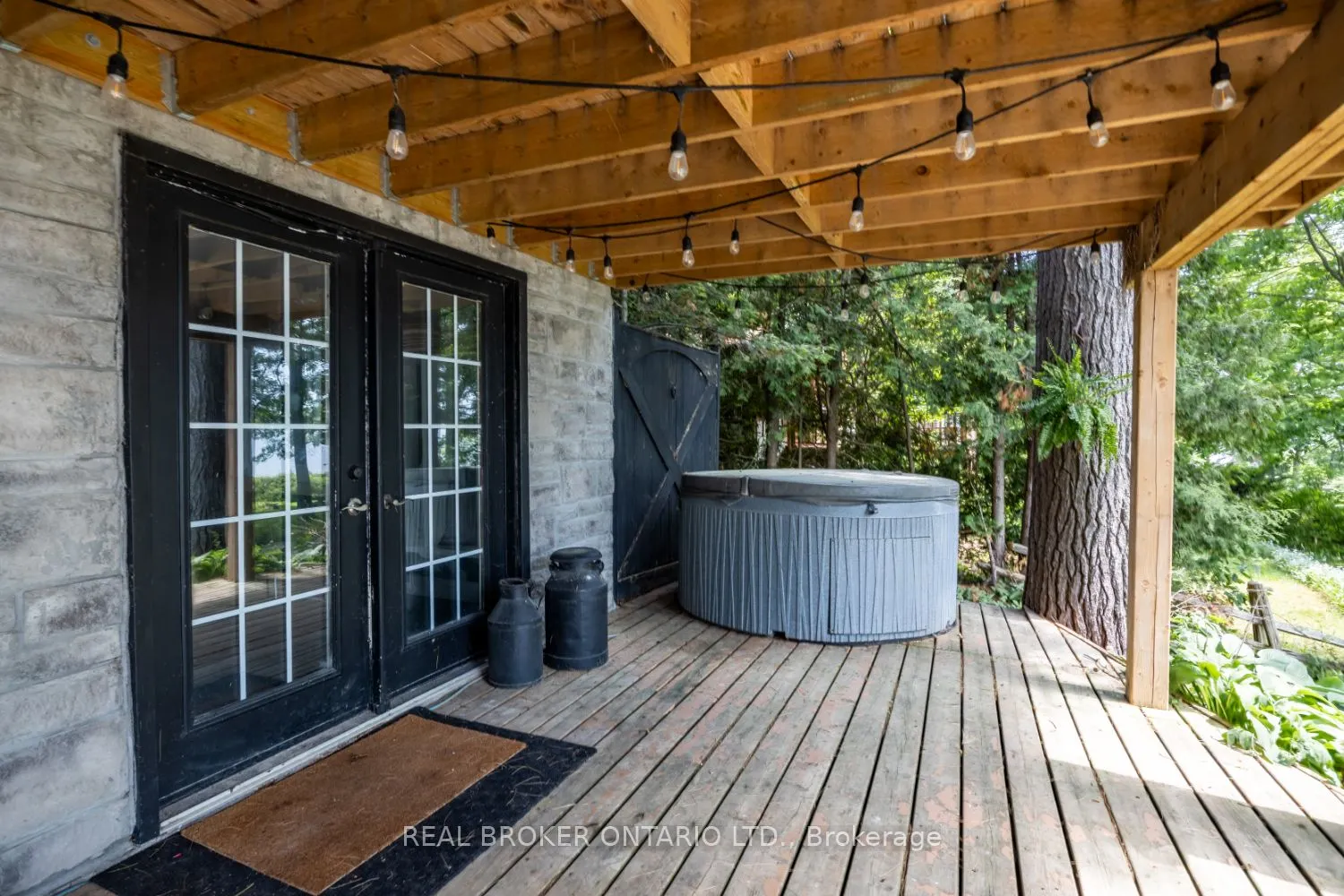 126 Pine Point Lane
