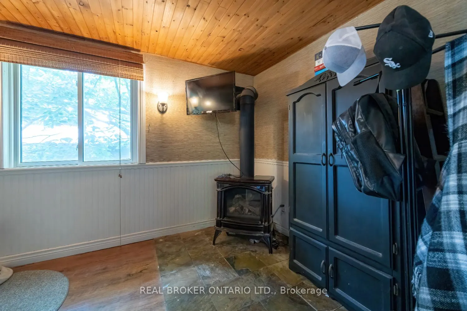 126 Pine Point Lane