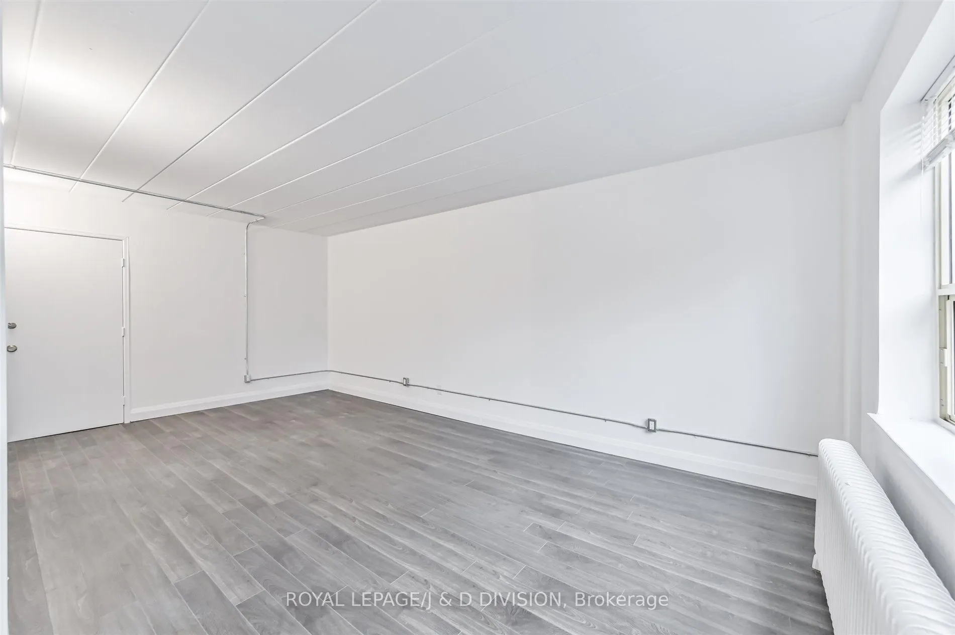 325 Sammon Avenue, #205