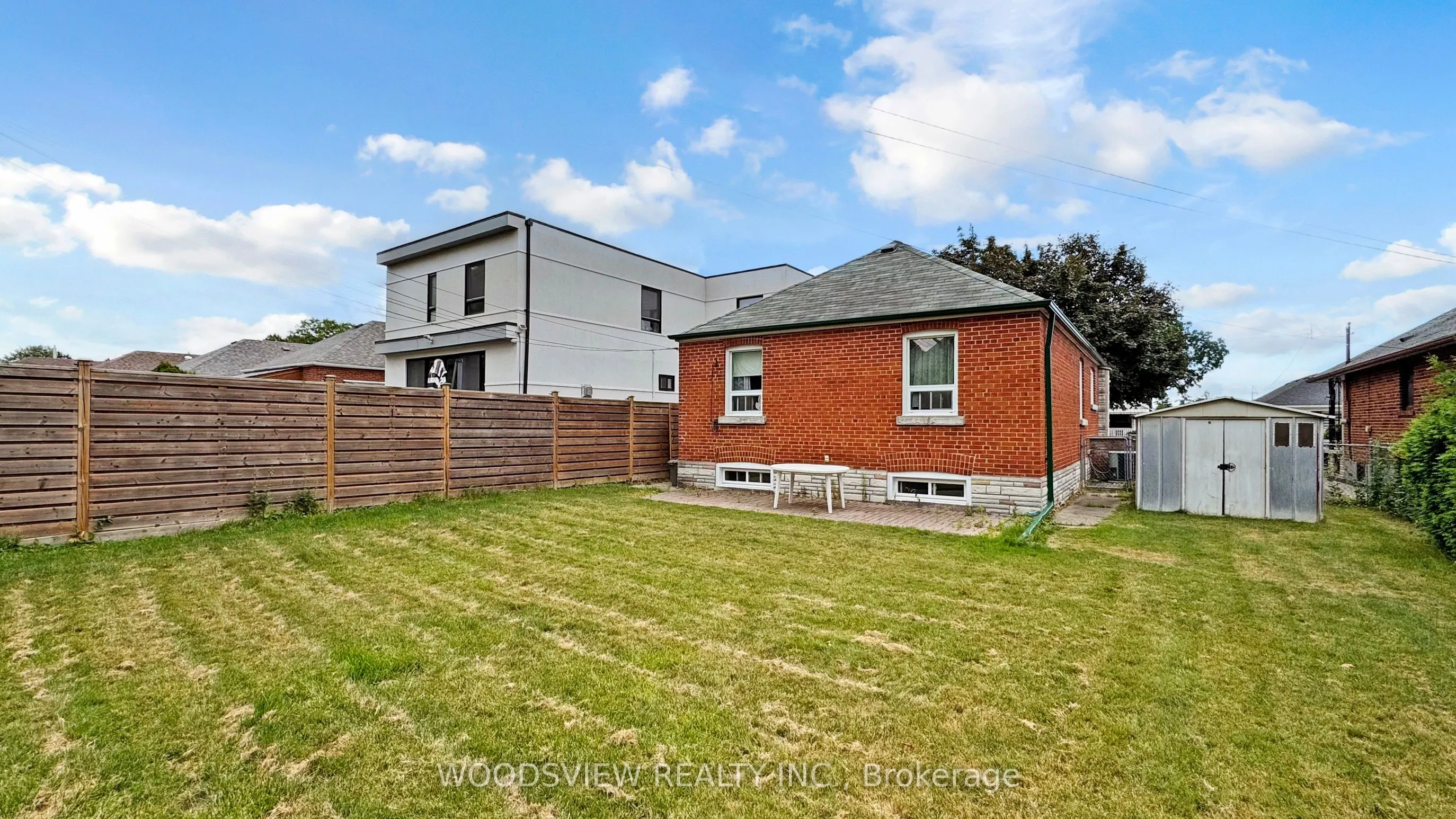 14 Shandara Crescent