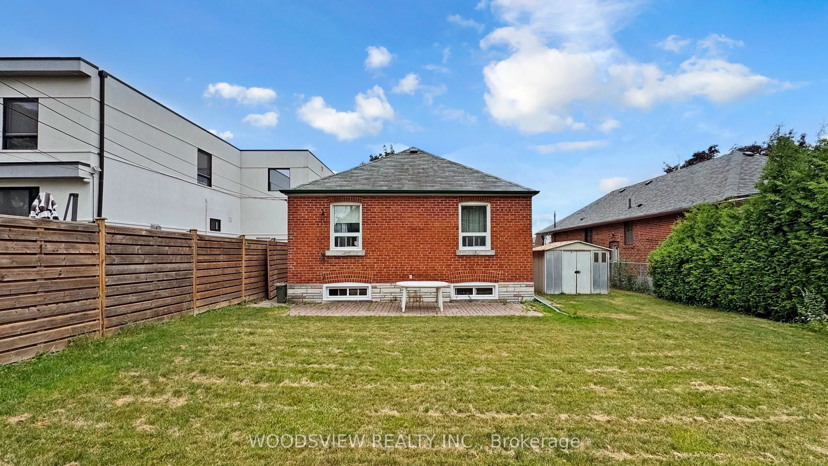 14 Shandara Crescent