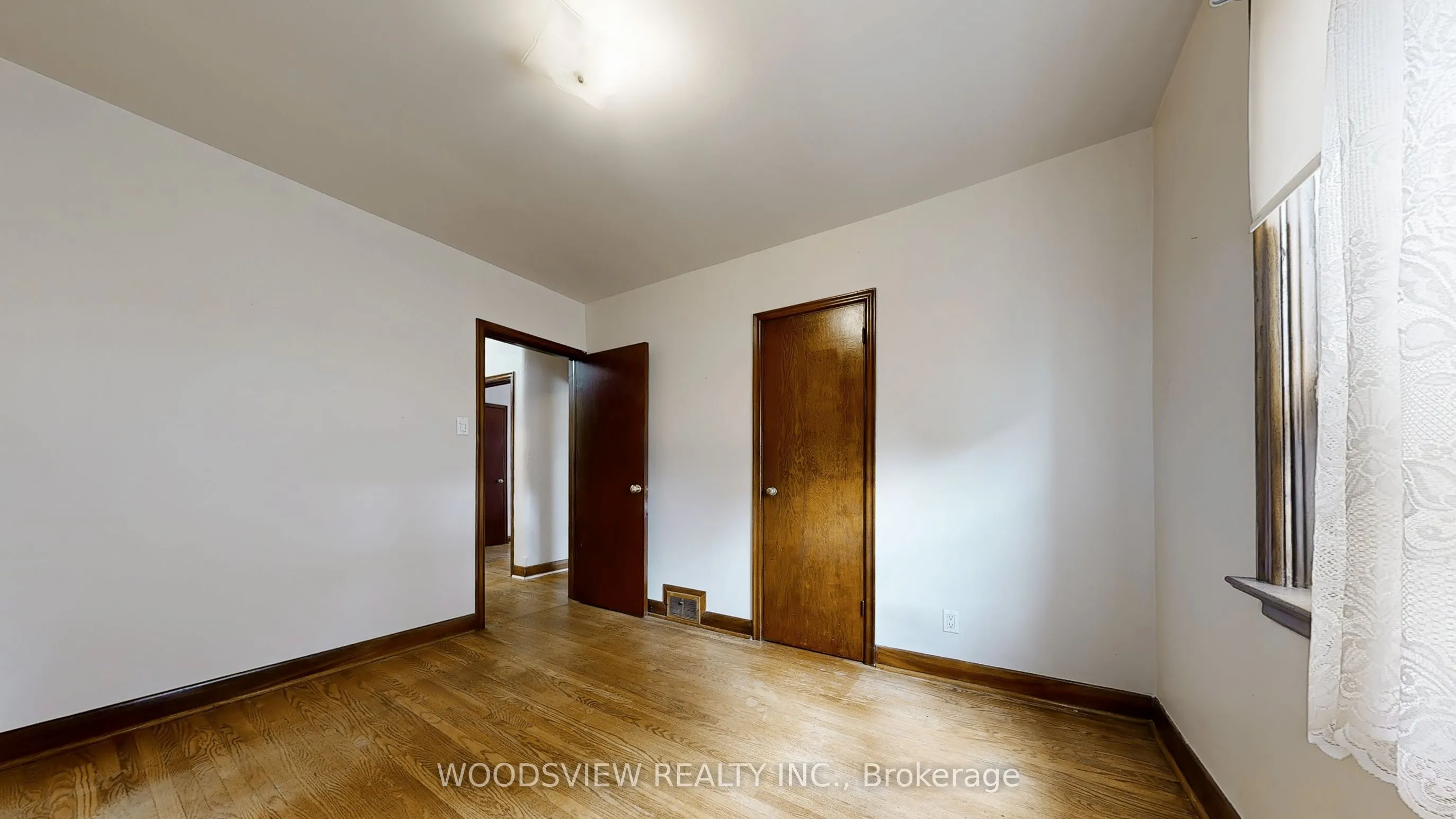 14 Shandara Crescent