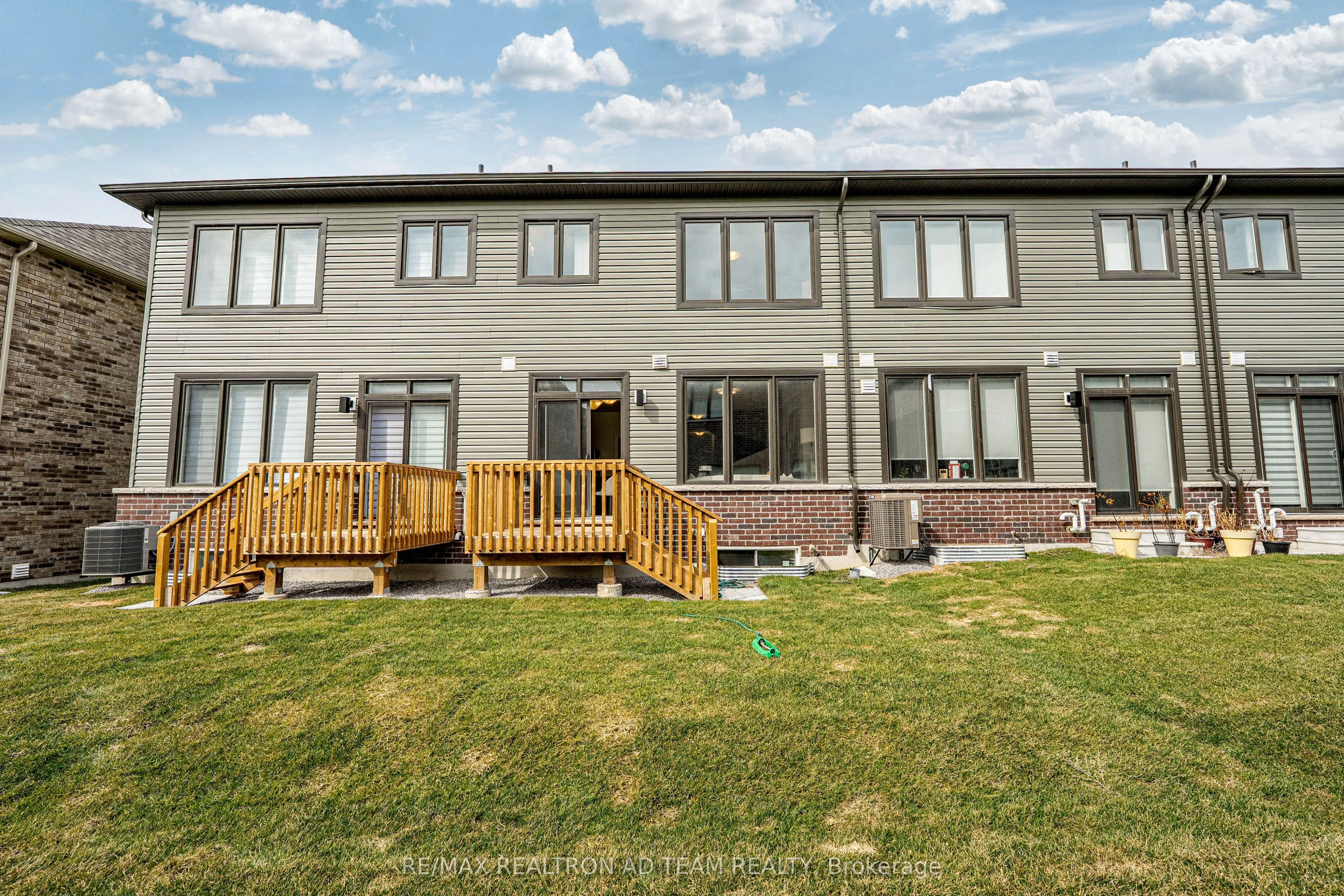 1120 Thompson Drive