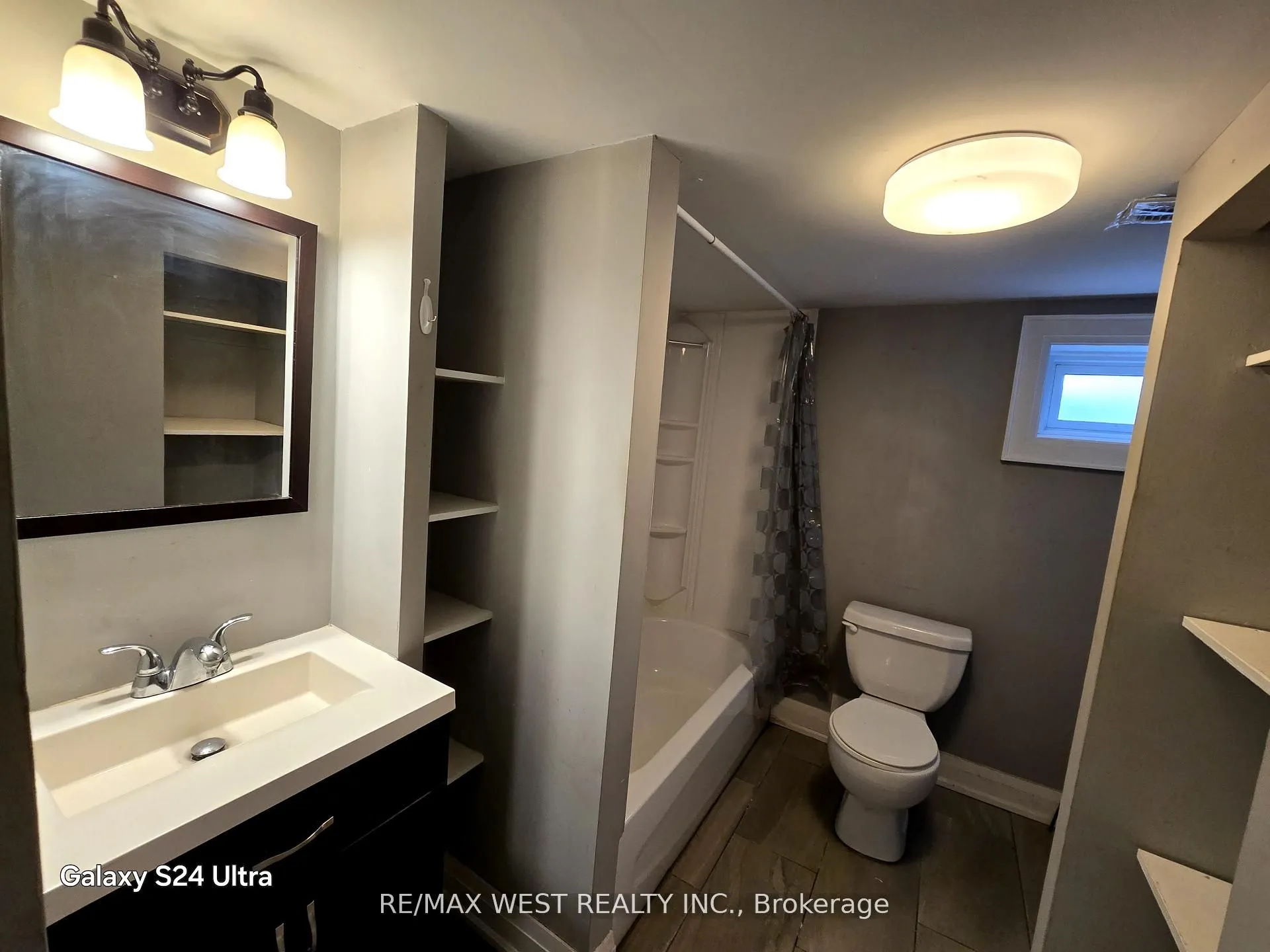 1402 Colmar Avenue, #Basement