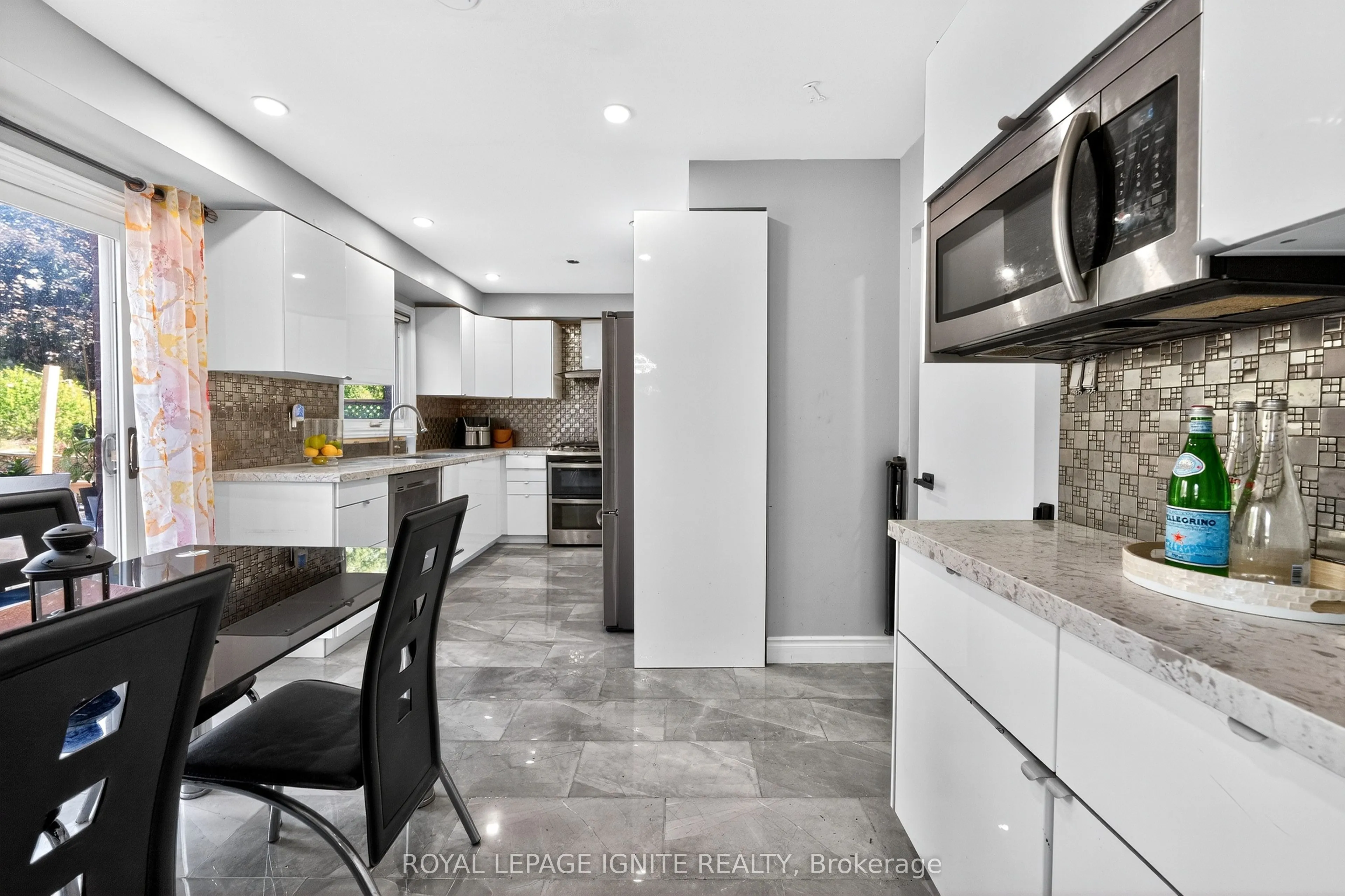 7 Ducatel Crescent