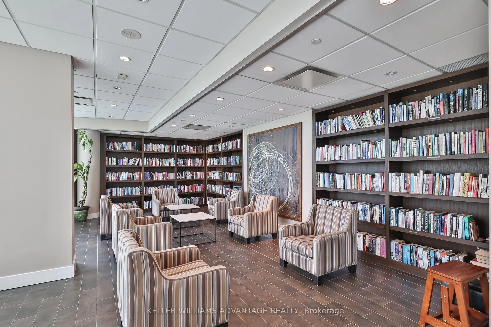 1048 Broadview Avenue, #1208