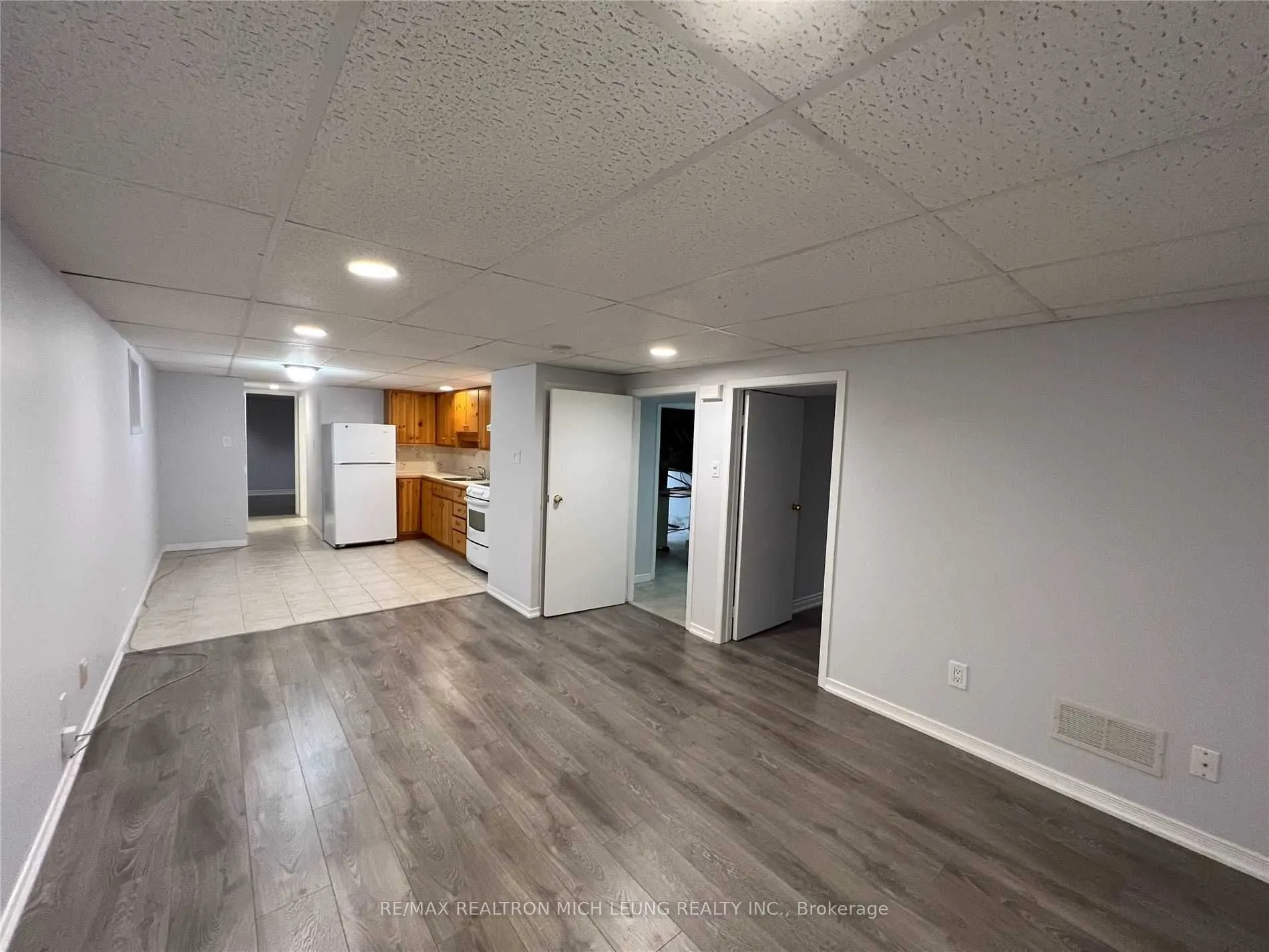 947 Oklahoma Drive, #Lower