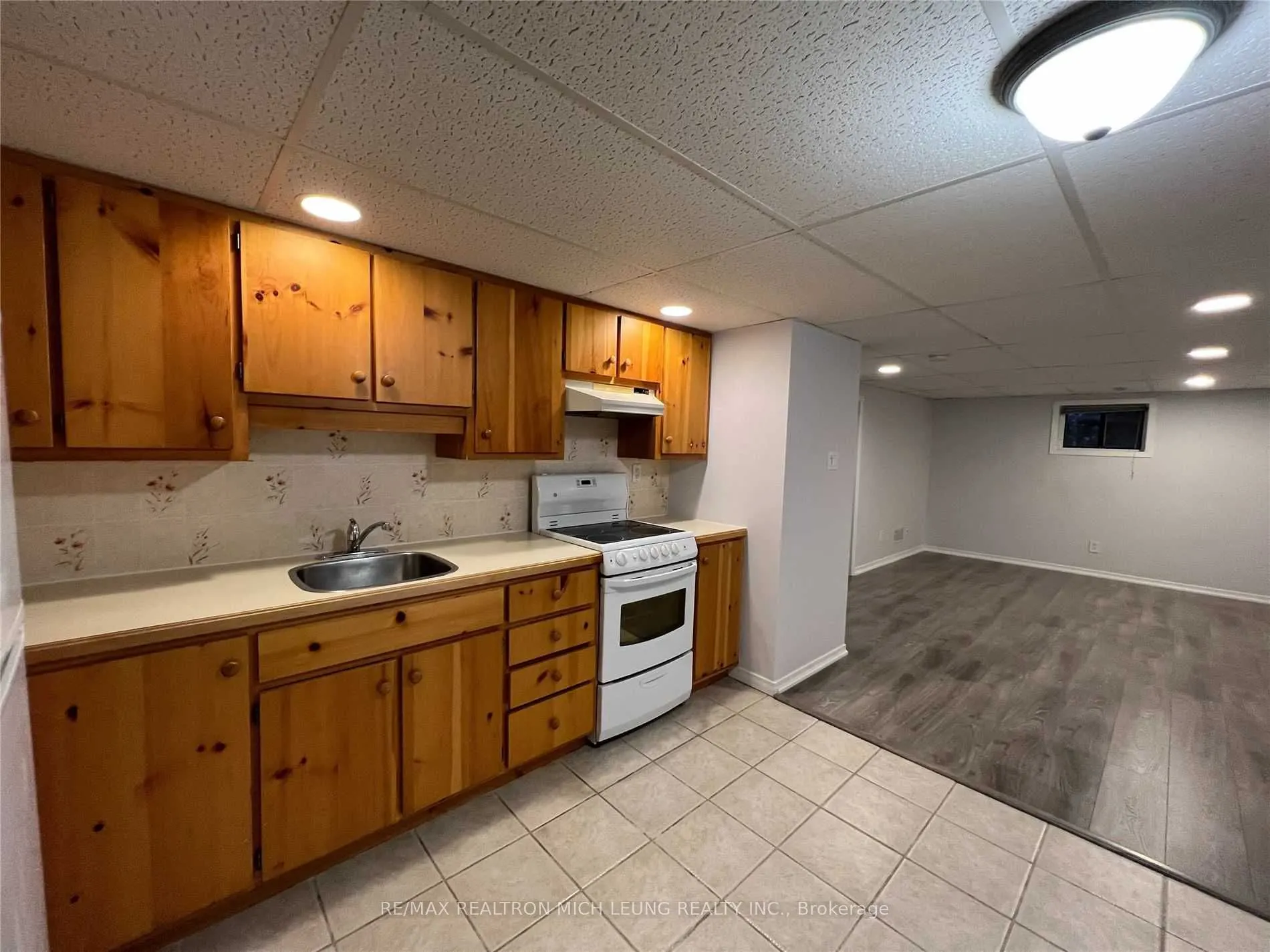 947 Oklahoma Drive, #Lower