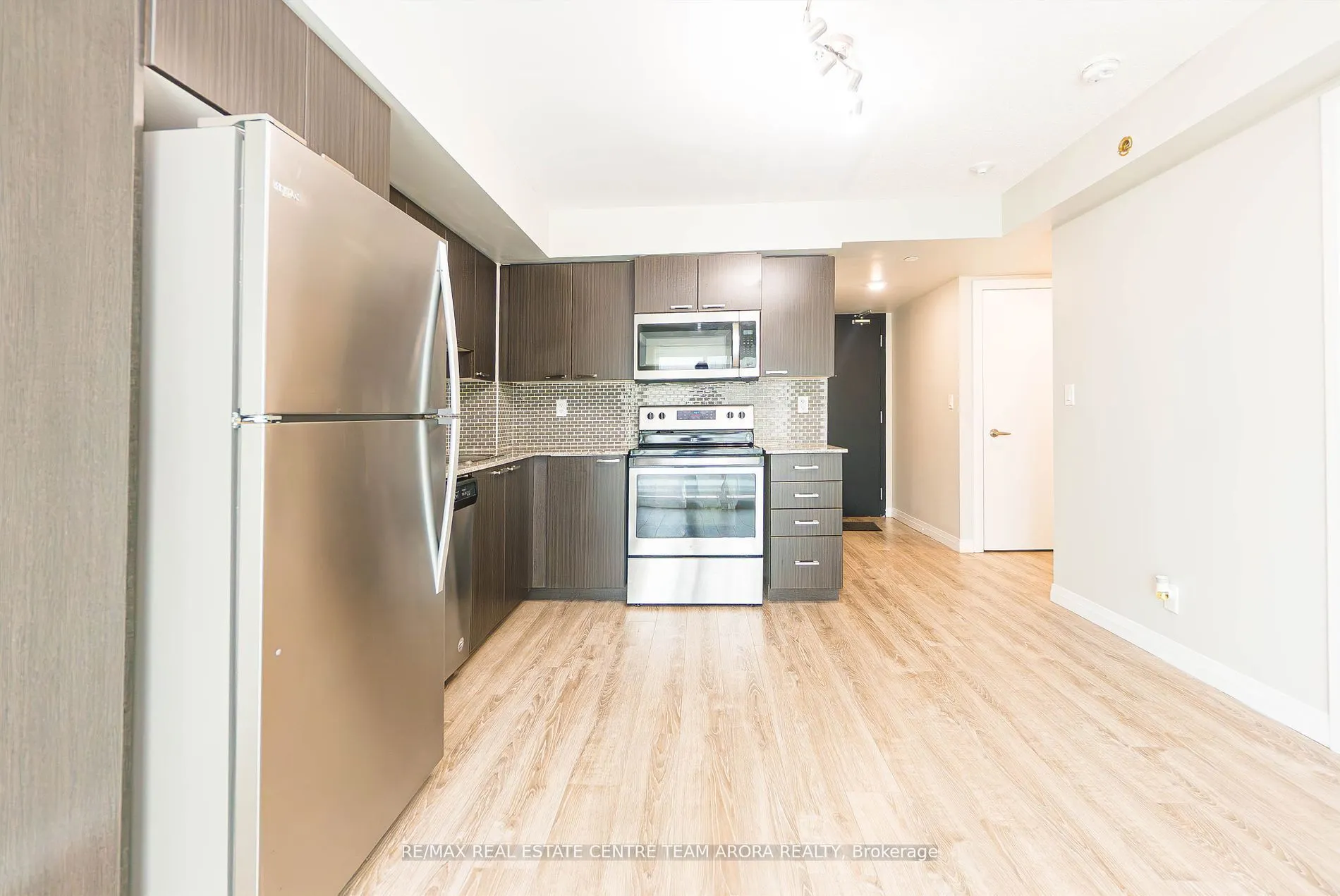 2152 Lawrence Avenue E #1206